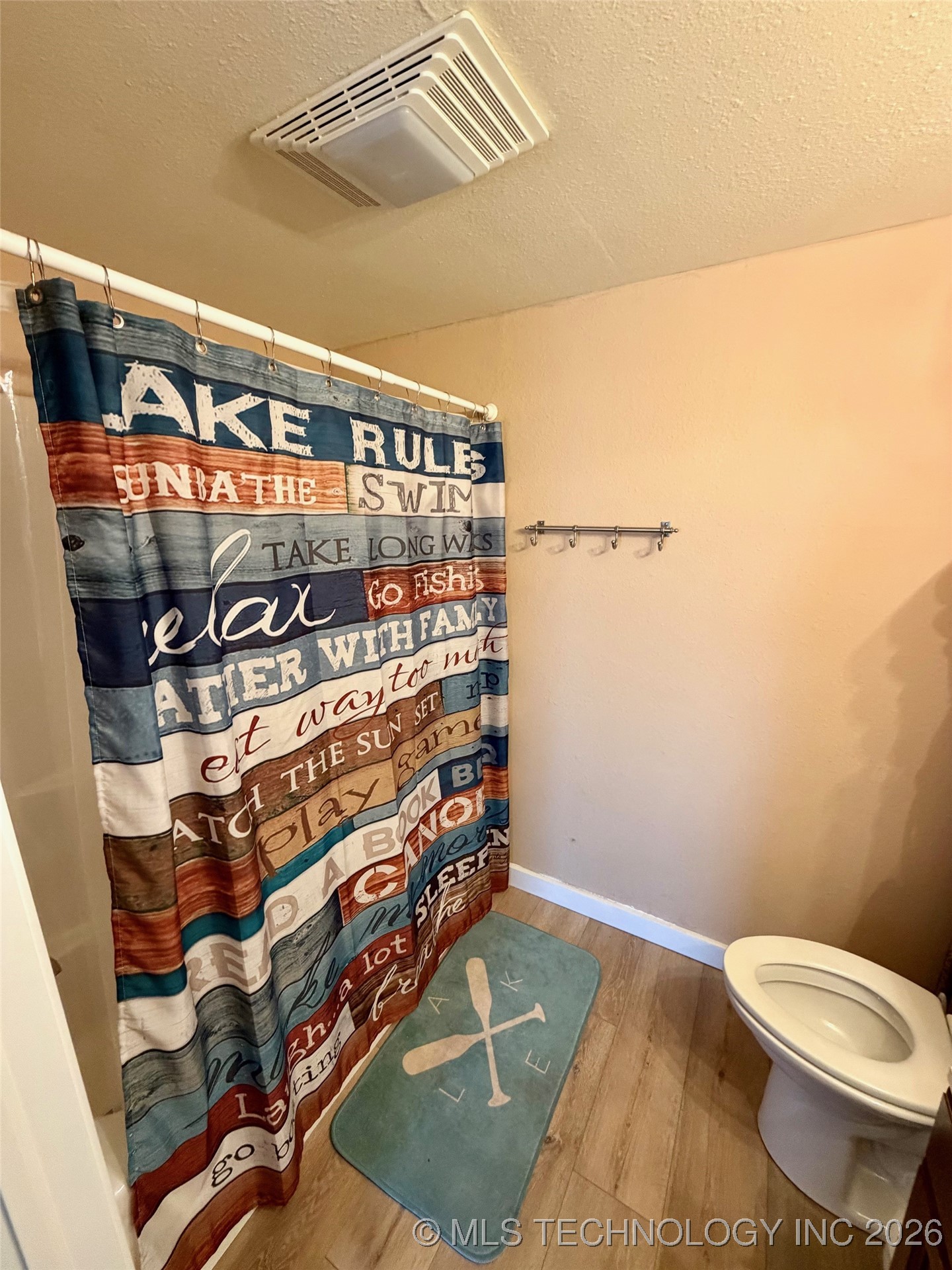 8908 Pear Street Property Photo 10