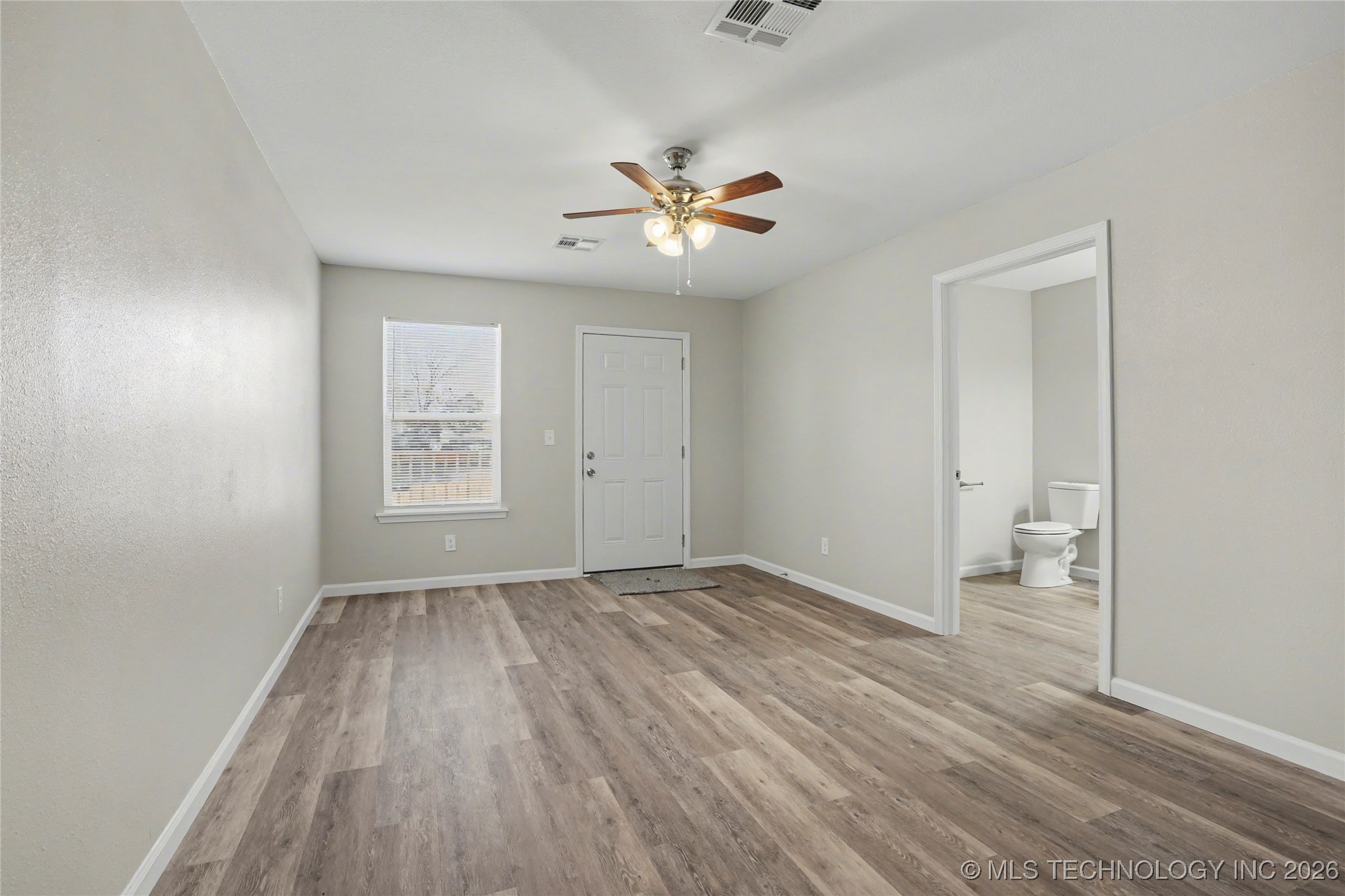 1025 N Quincy Avenue Property Photo 19