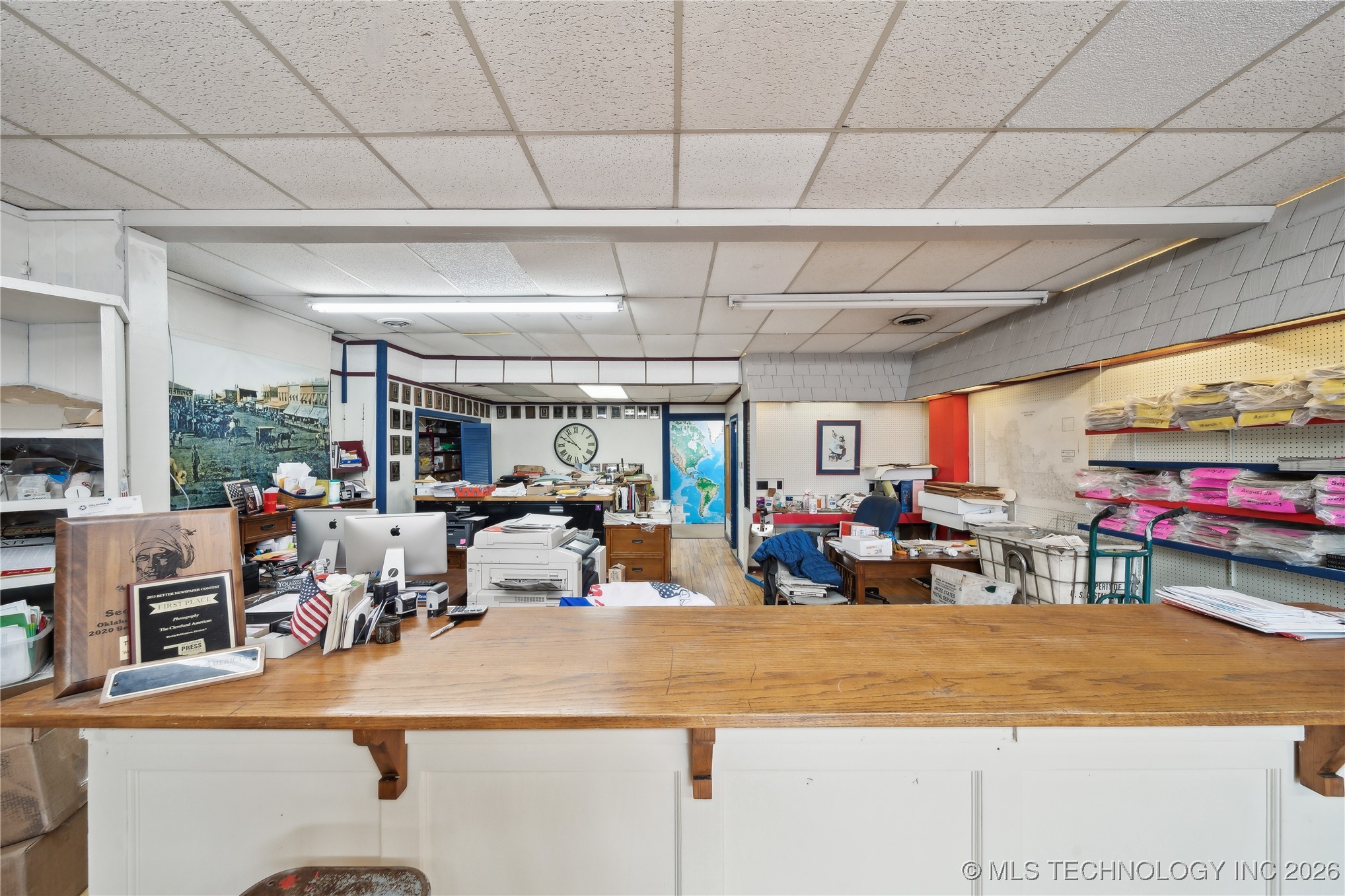 212 S Broadway Street Property Photo 12