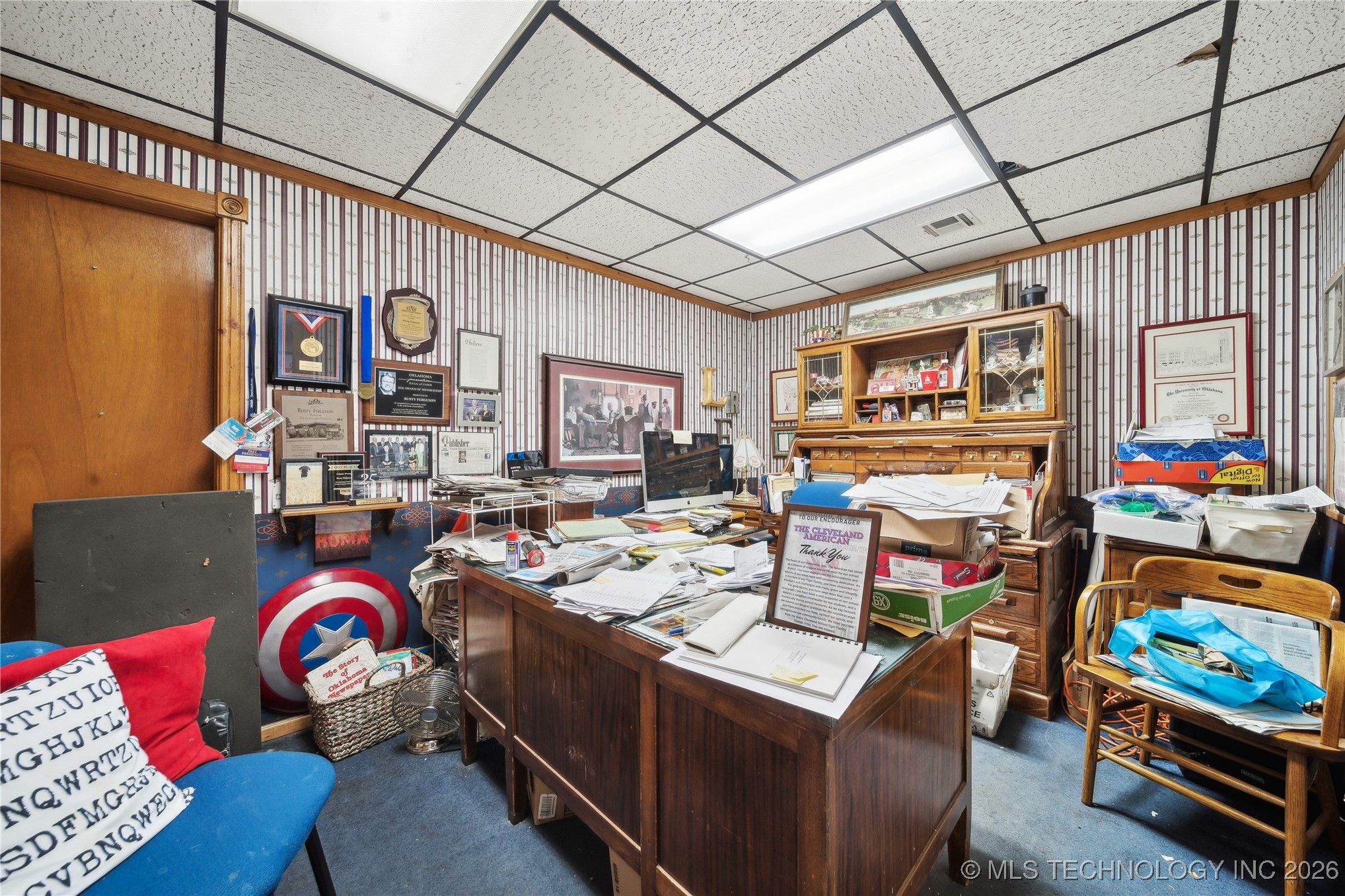 212 S Broadway Street Property Photo 18