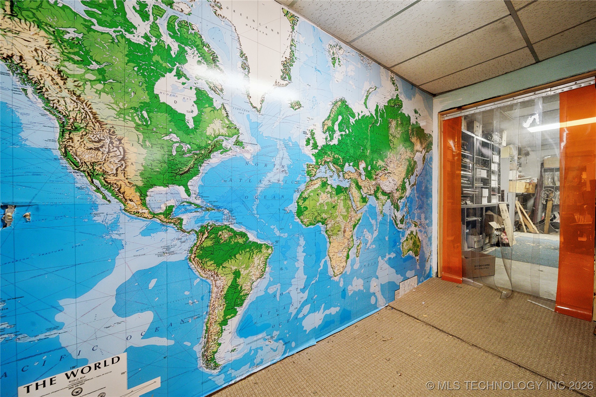 212 S Broadway Street Property Photo 19