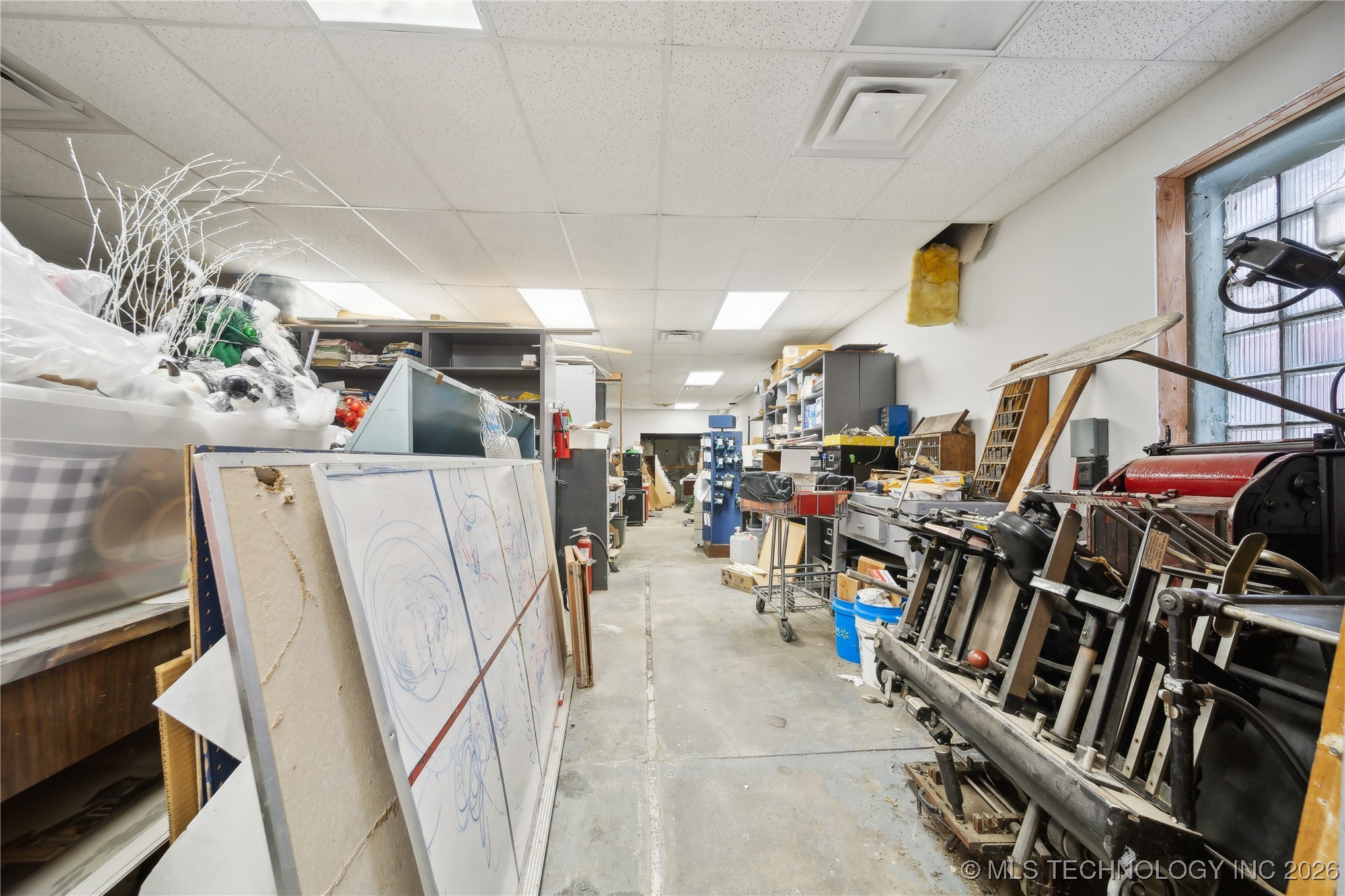 212 S Broadway Street Property Photo 30