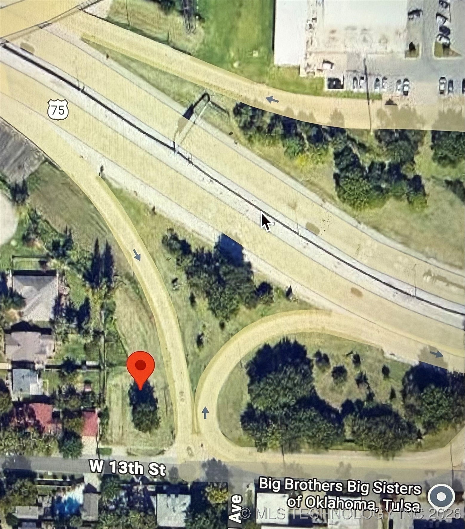 411 W 13th Street Property Photo 2