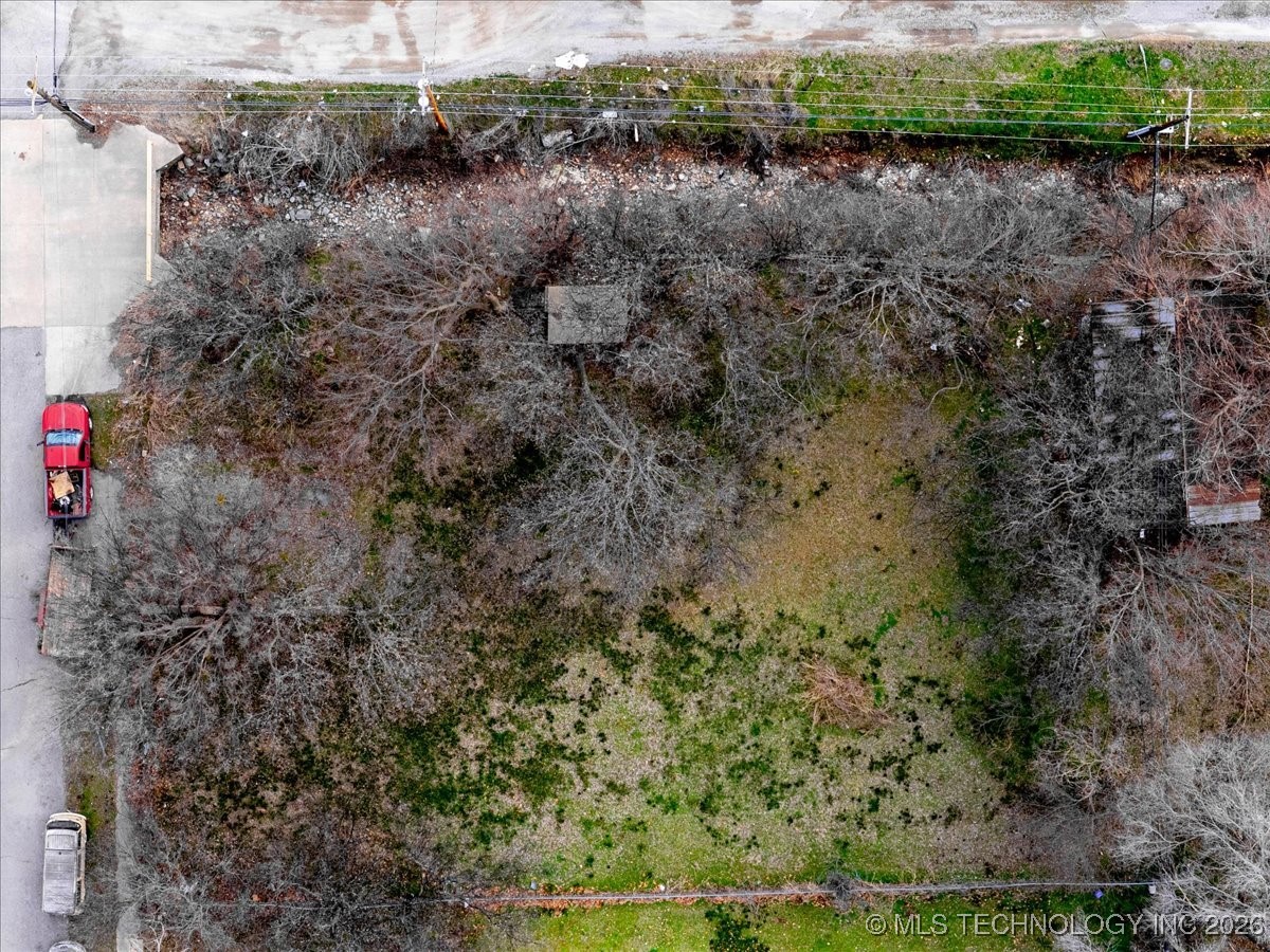 01 W Ross Street Property Photo 14