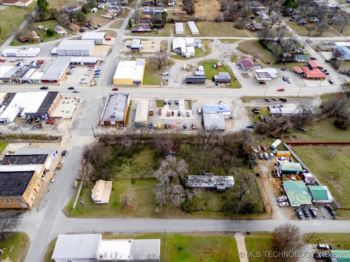 01 W Ross Street Property Photo 17