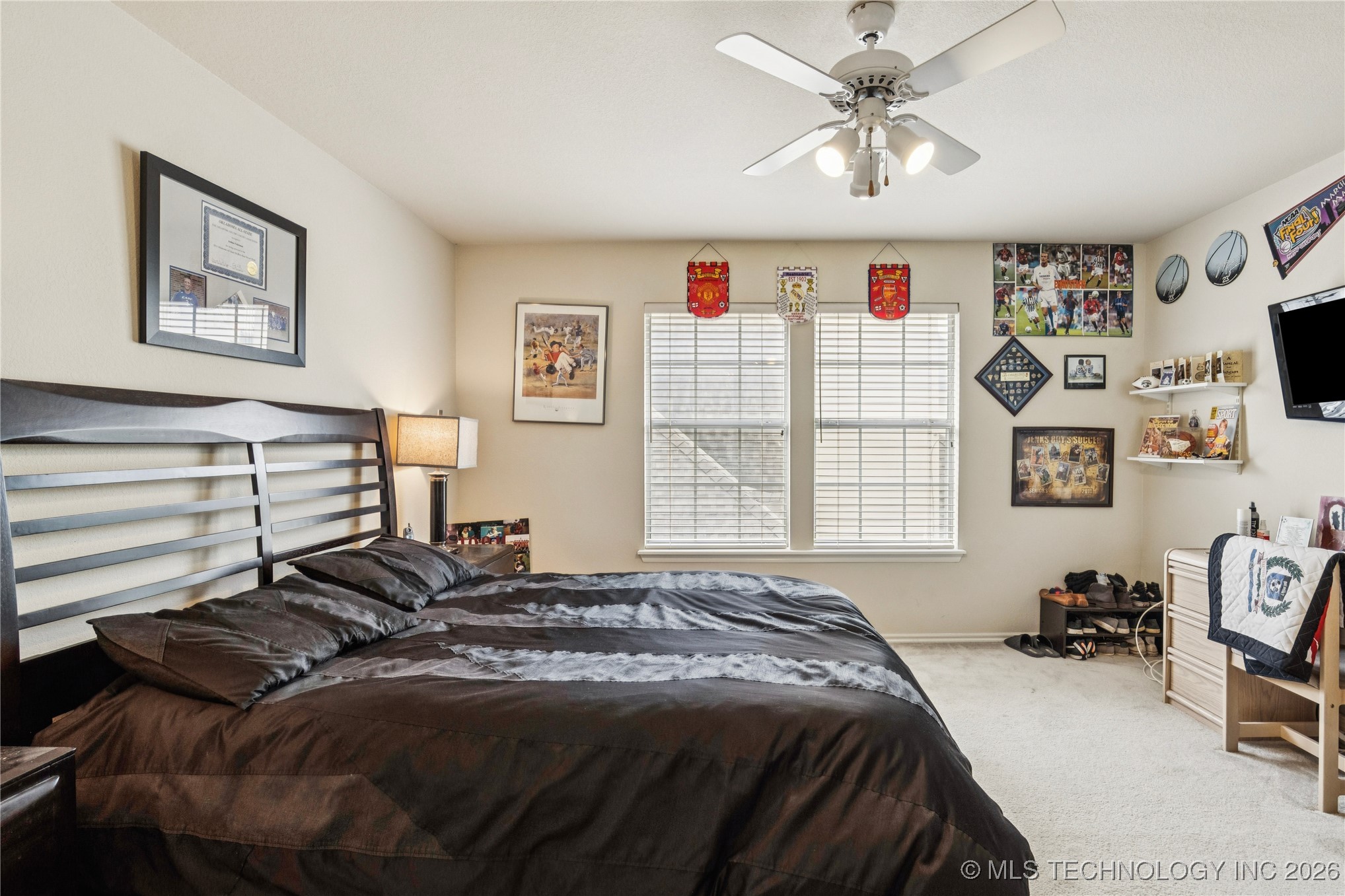 10230 S Hudson Place Property Photo 22