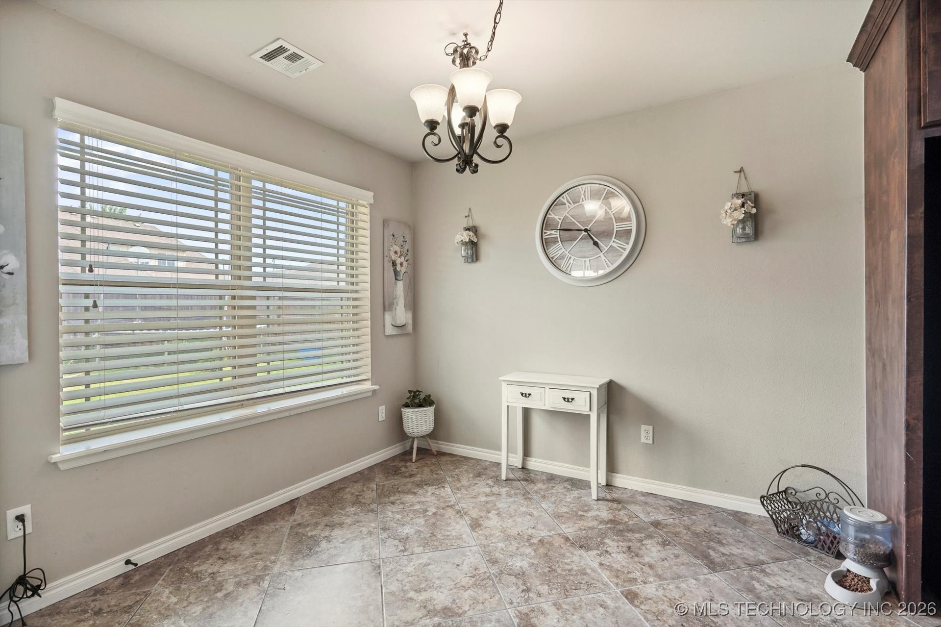 7308 E Louisville Street Property Photo 12