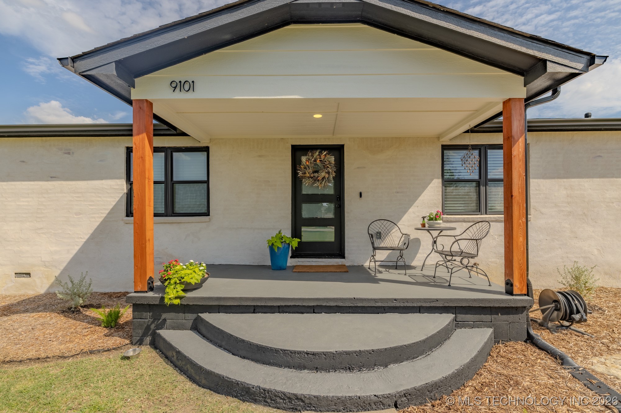 9101 N 165th East Avenue Property Photo 2