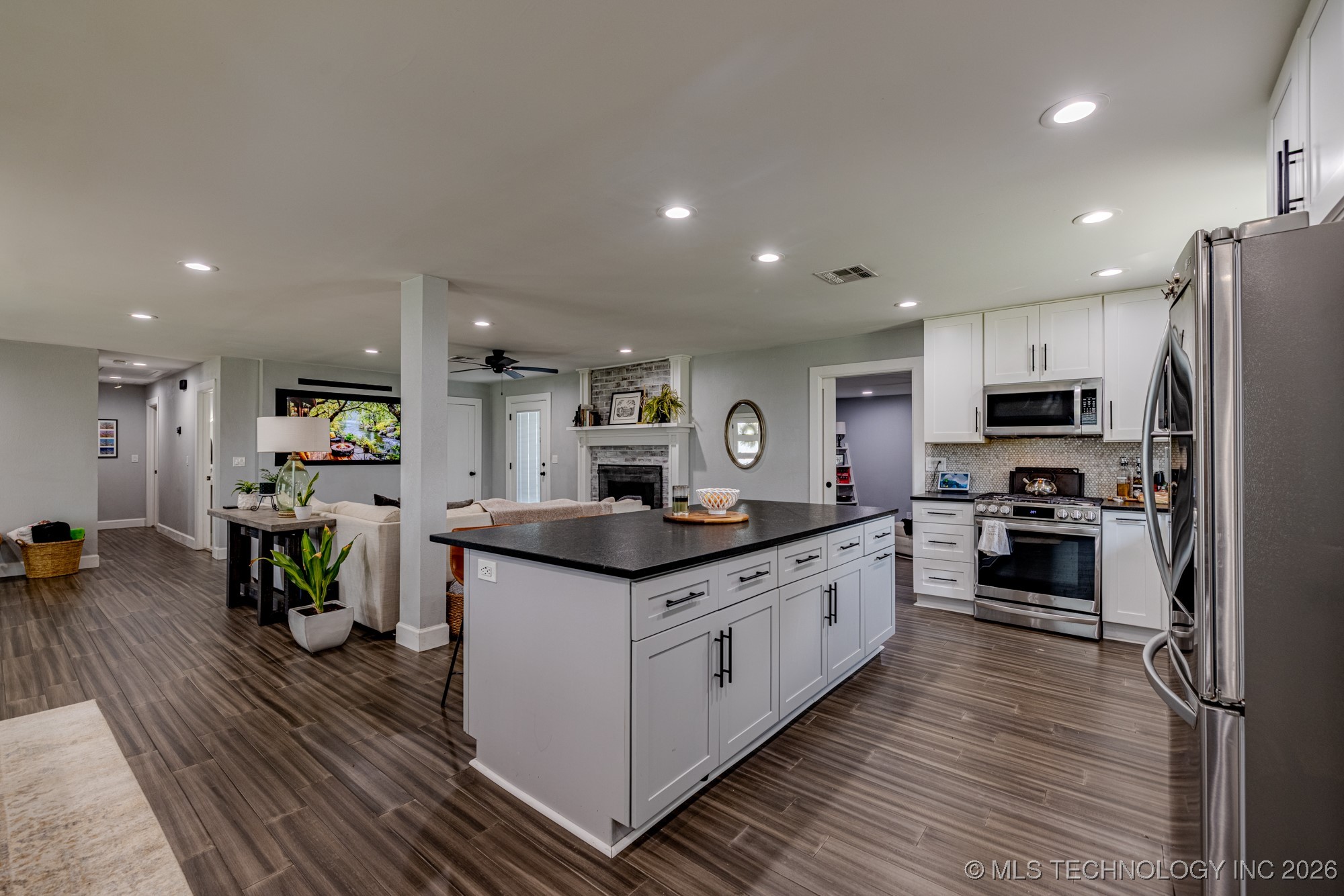 9101 N 165th East Avenue Property Photo 15