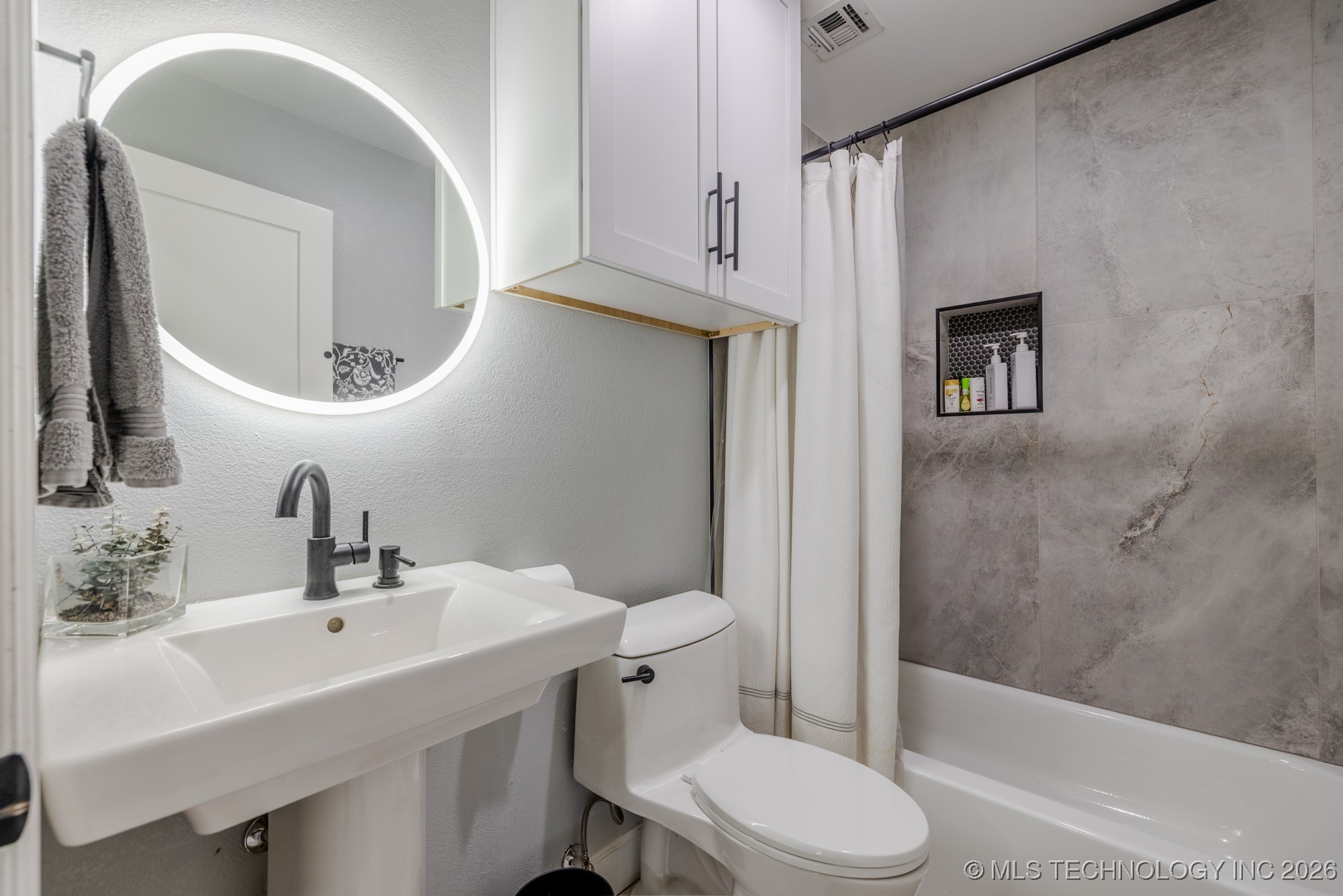 9101 N 165th East Avenue Property Photo 29