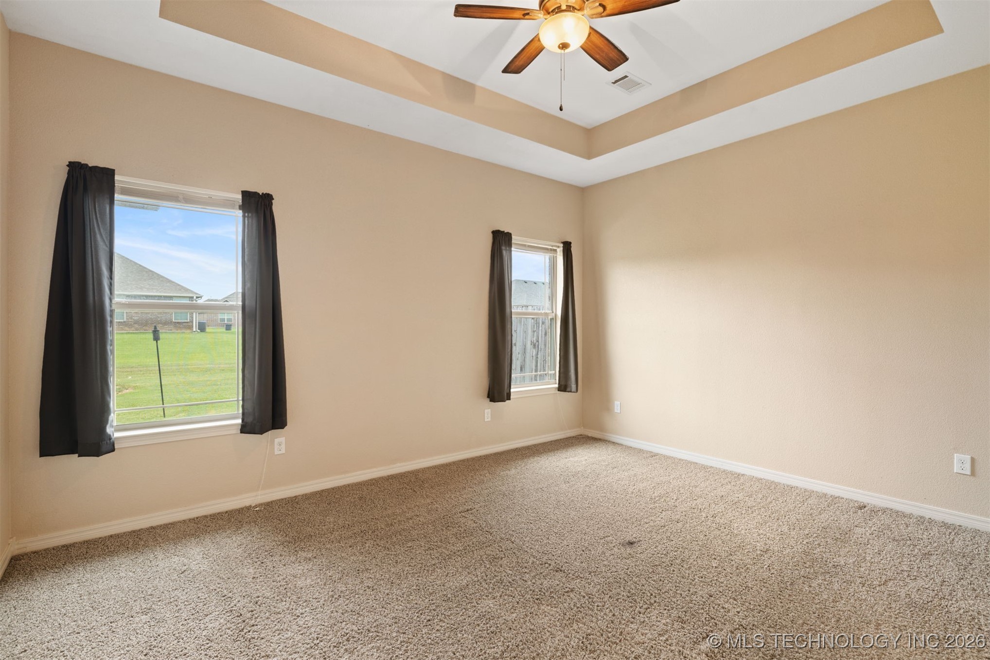 3508 Carriage Point Drive Property Photo 12