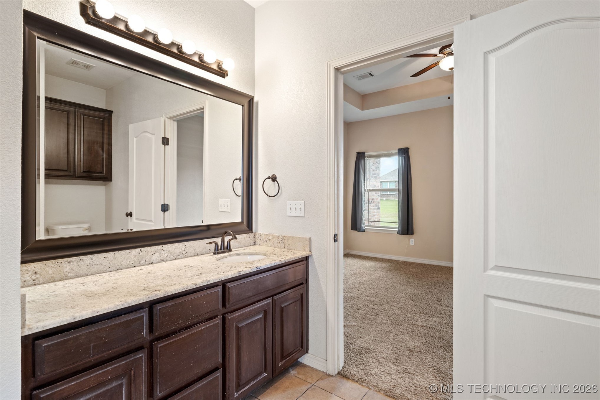 3508 Carriage Point Drive Property Photo 15