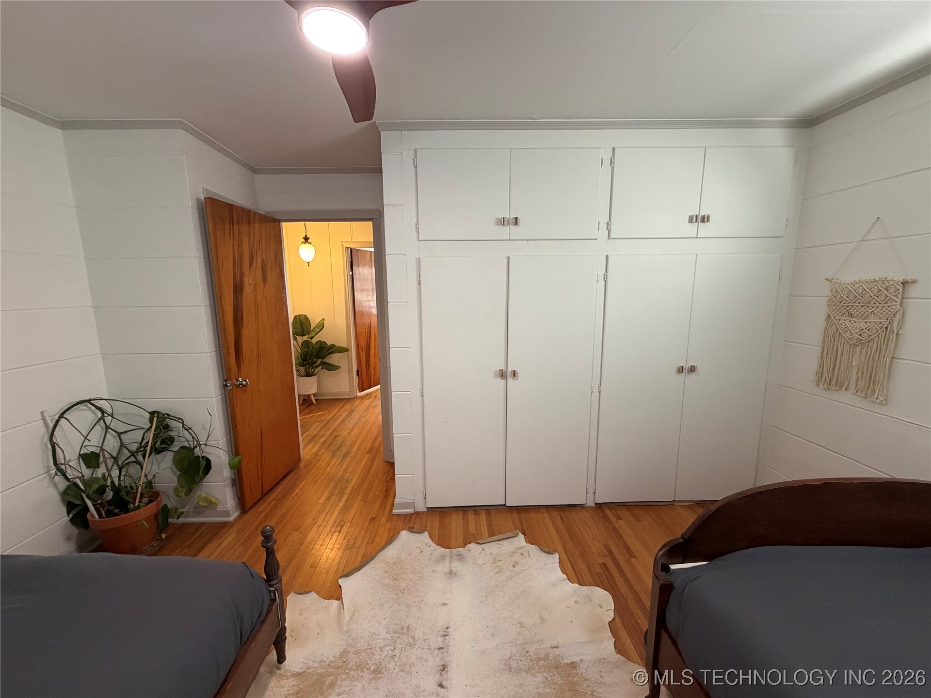 1928 S Indianapolis Avenue Property Photo 12