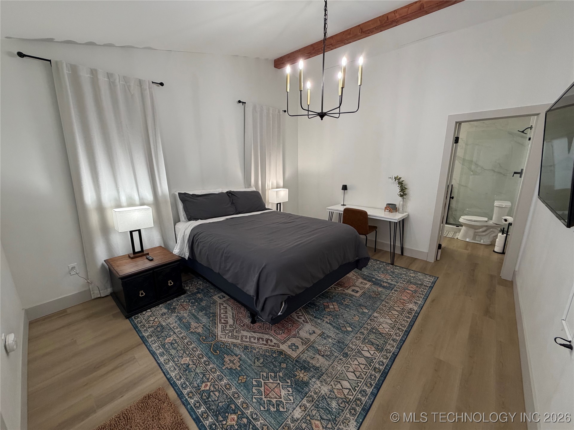 1928 S Indianapolis Avenue Property Photo 17