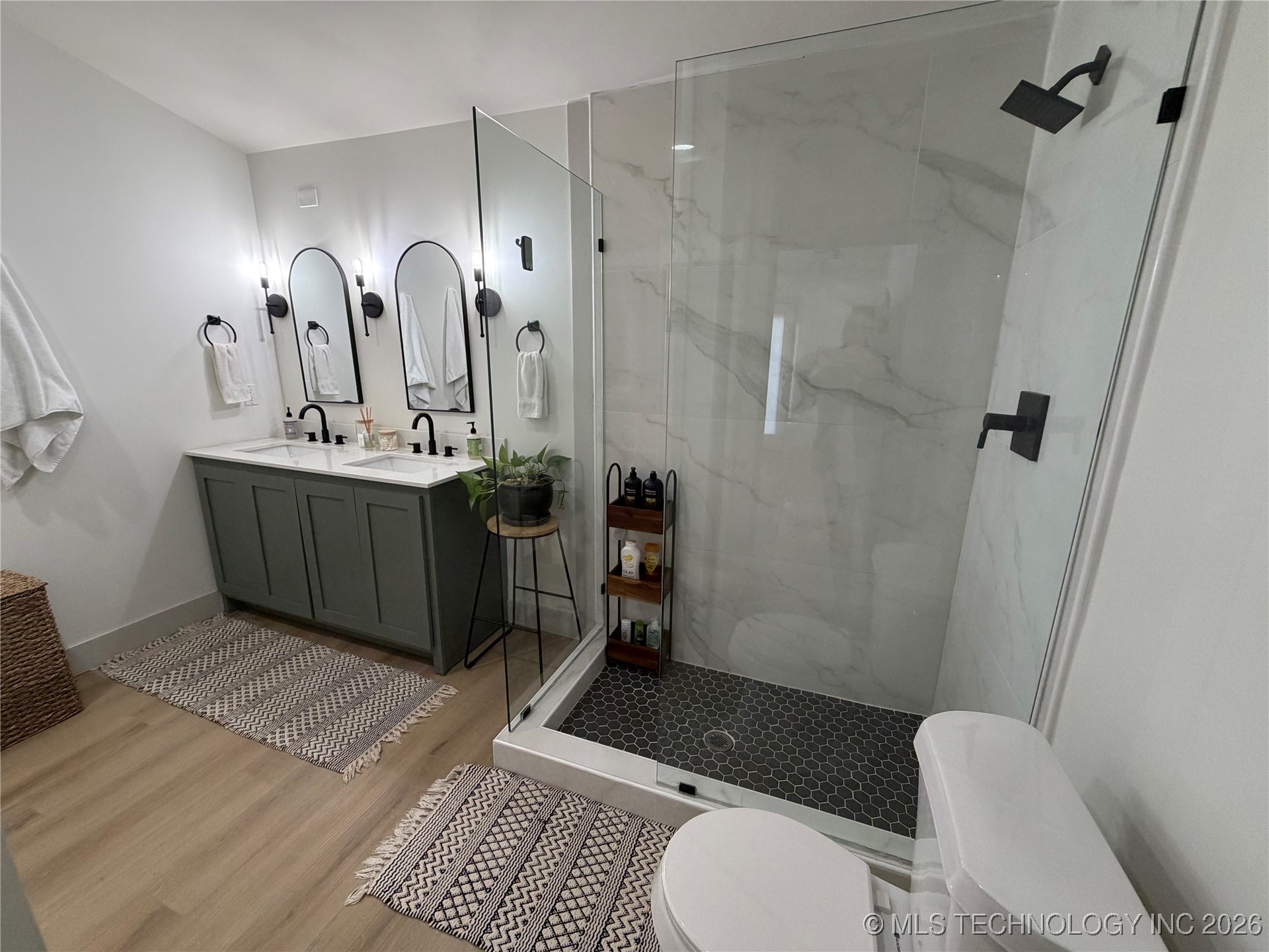 1928 S Indianapolis Avenue Property Photo 19