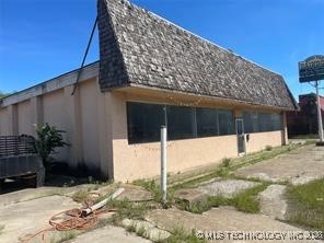 620 N 1st Avenue Property Photo 1