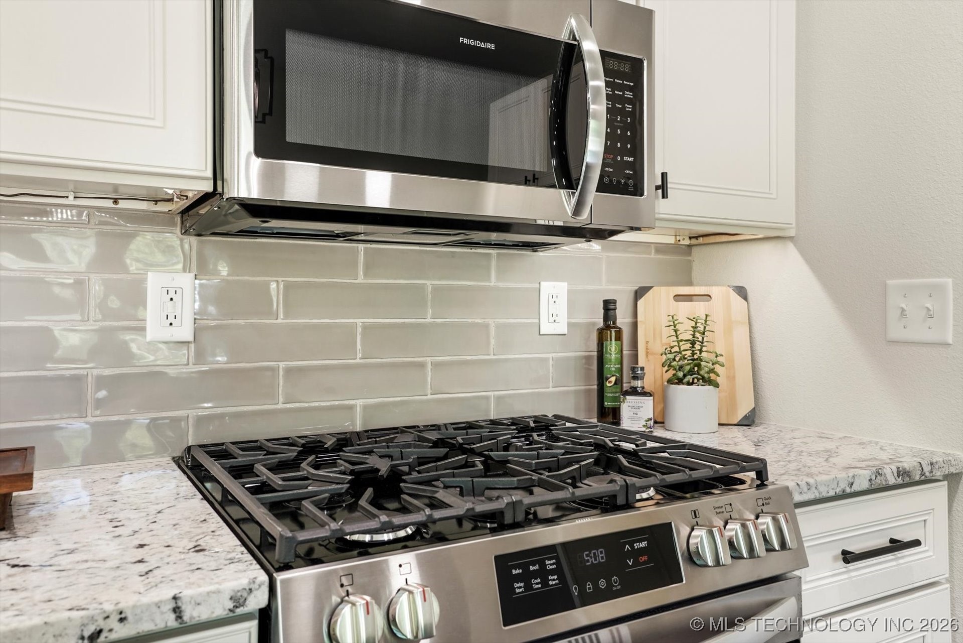 339 W Hickory Street Property Photo 14