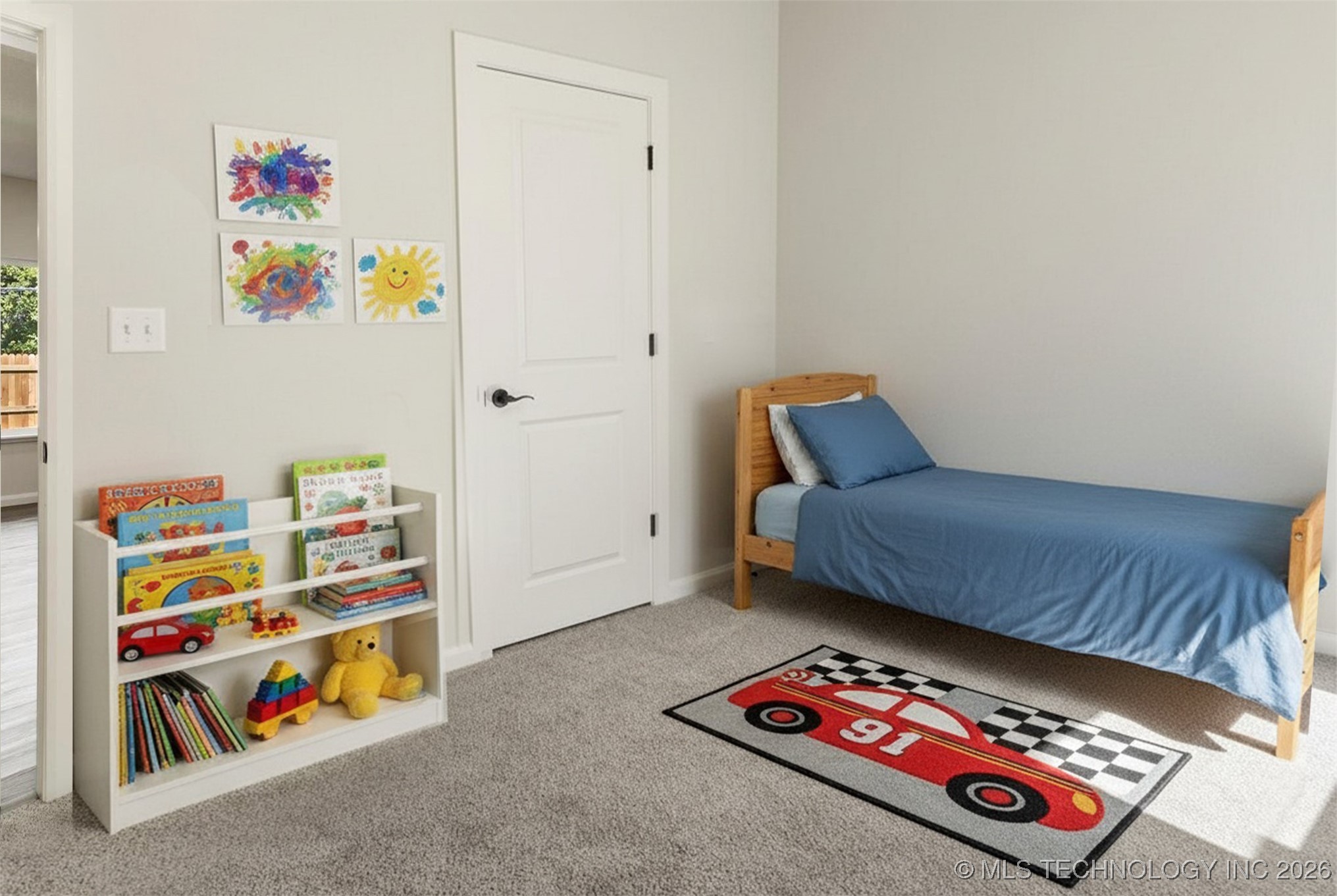 339 W Hickory Street Property Photo 27