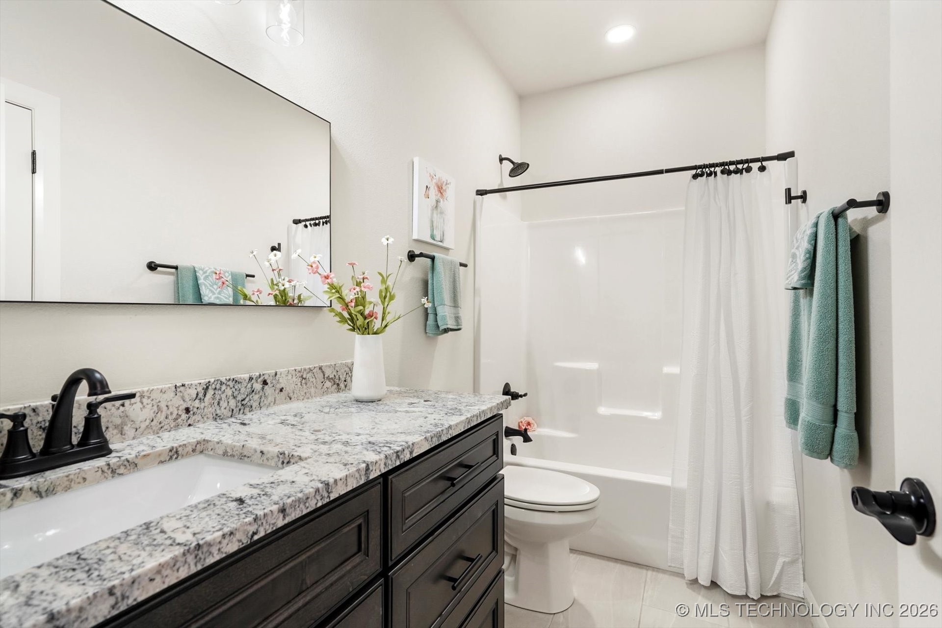 339 W Hickory Street Property Photo 30