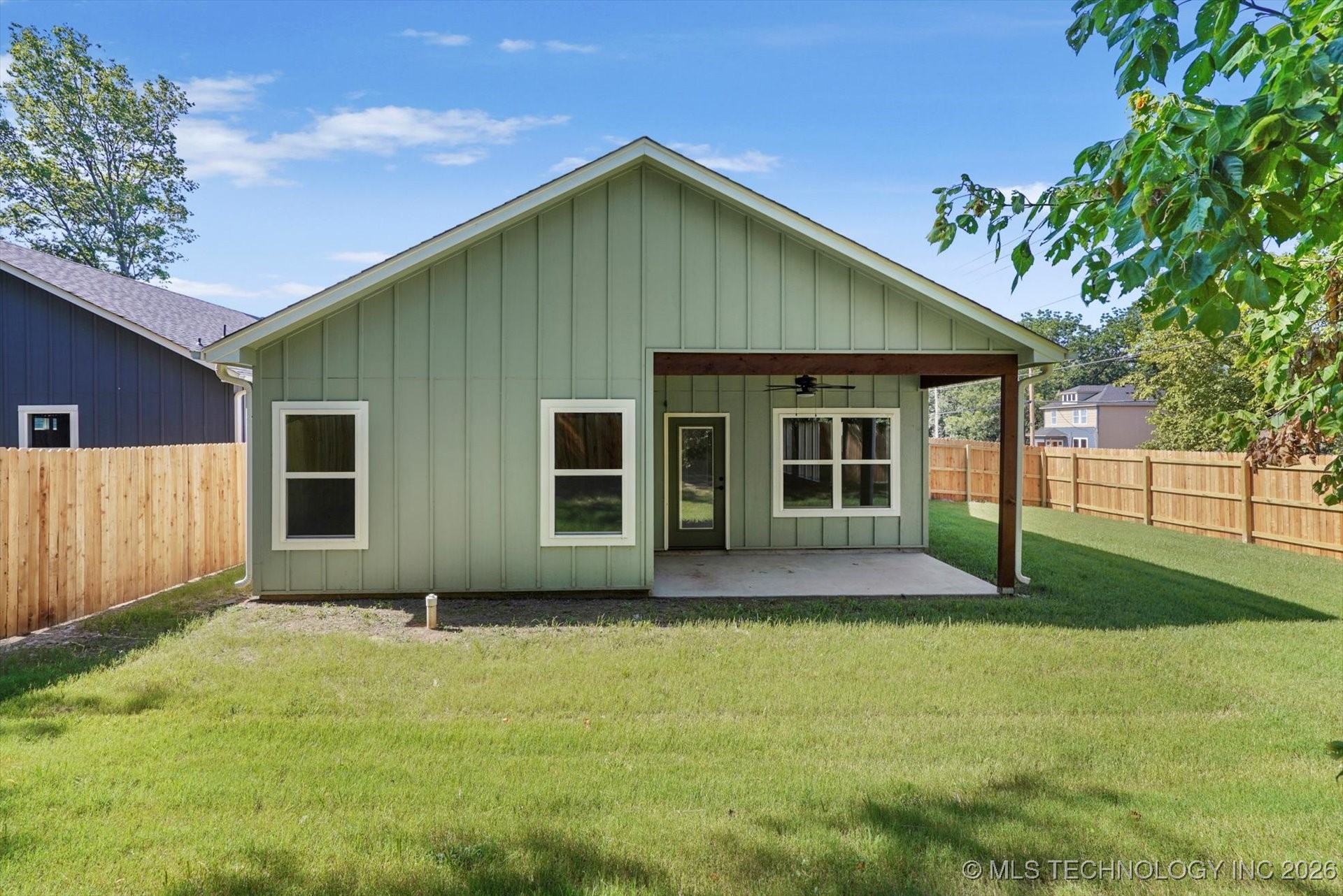 339 W Hickory Street Property Photo 35