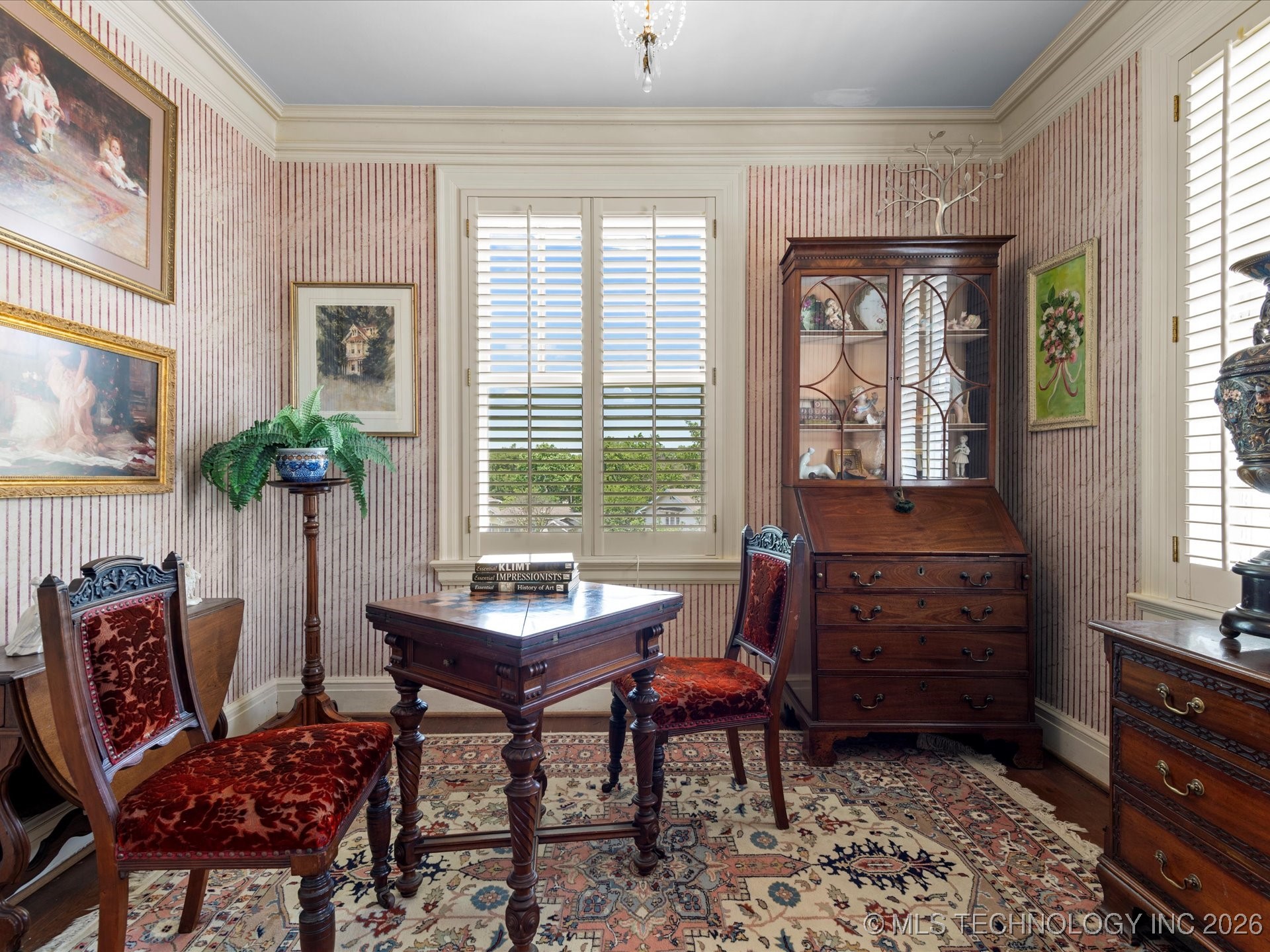 535 E 14th Street Property Photo 28