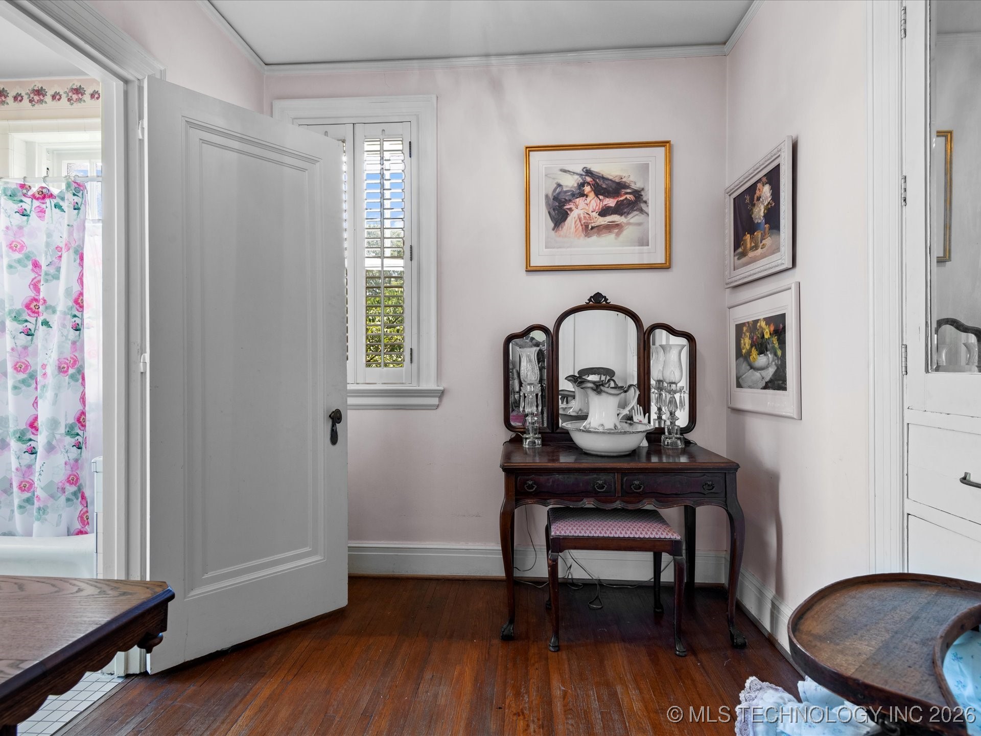 535 E 14th Street Property Photo 30