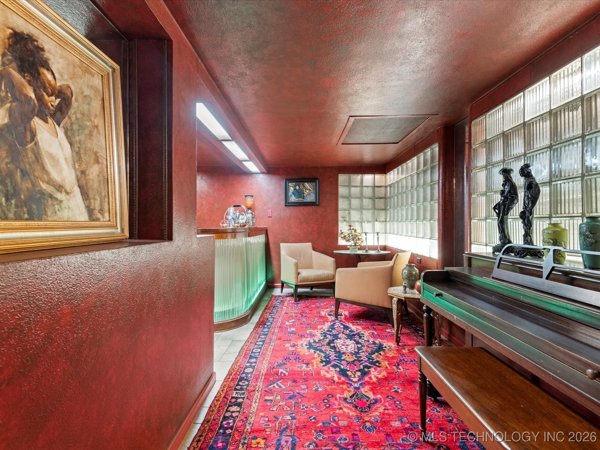 535 E 14th Street Property Photo 34