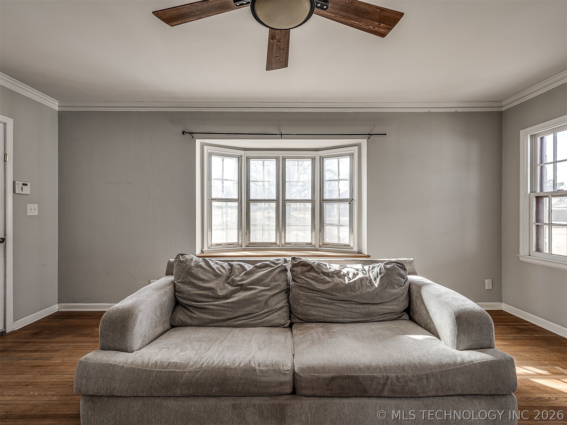 3923 E 11th Place Property Photo 16