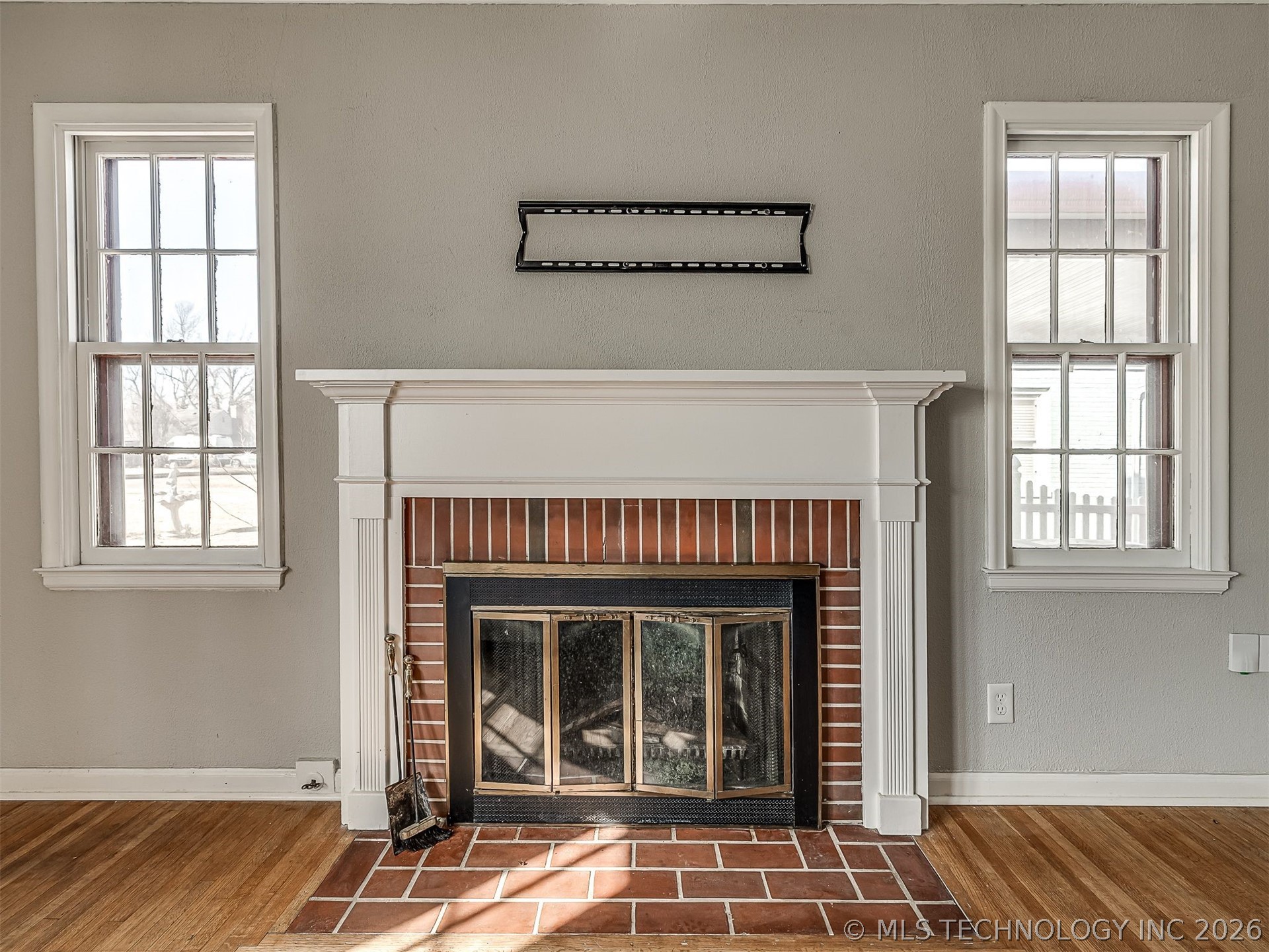 3923 E 11th Place Property Photo 17