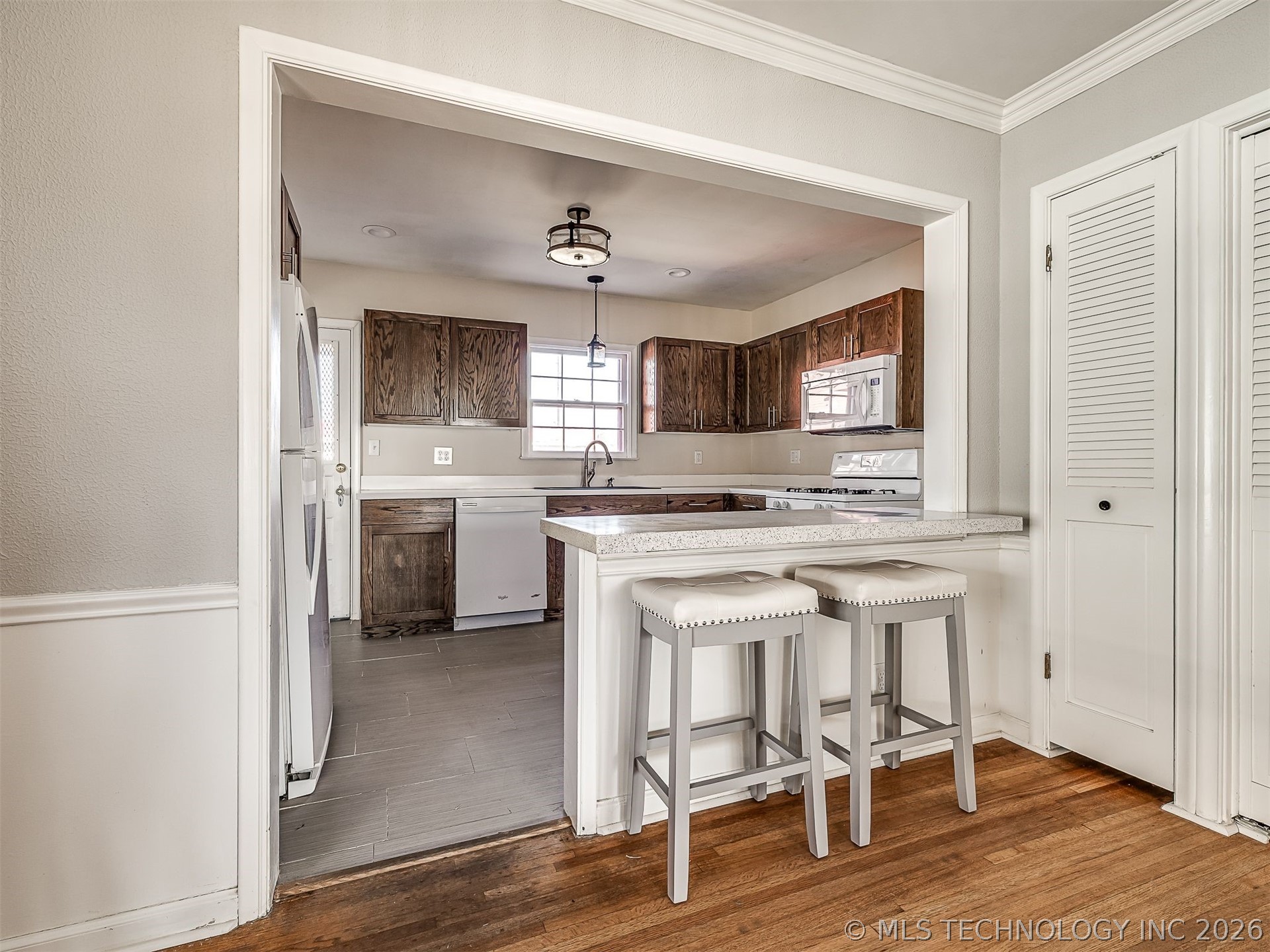 3923 E 11th Place Property Photo 23