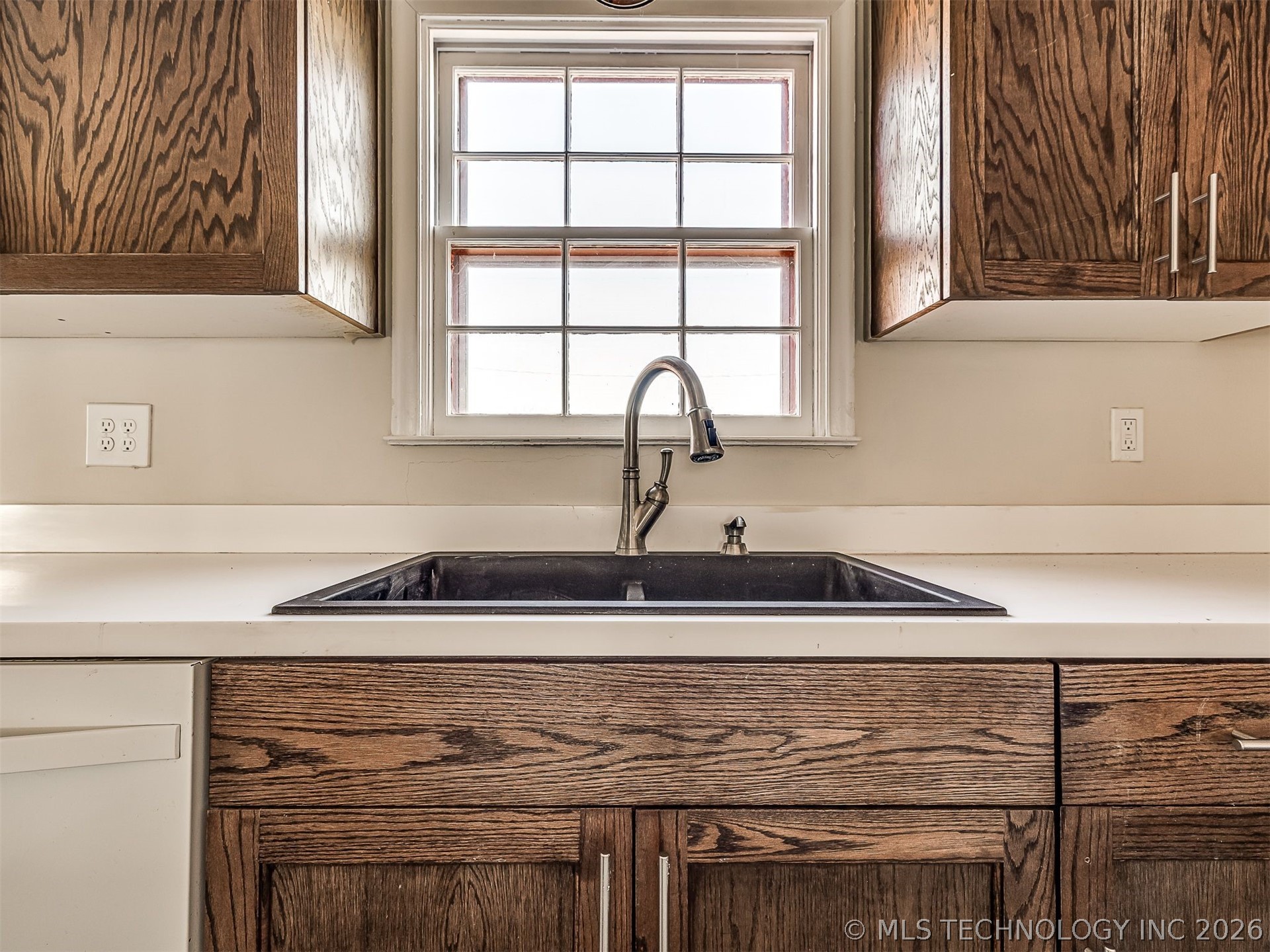 3923 E 11th Place Property Photo 27