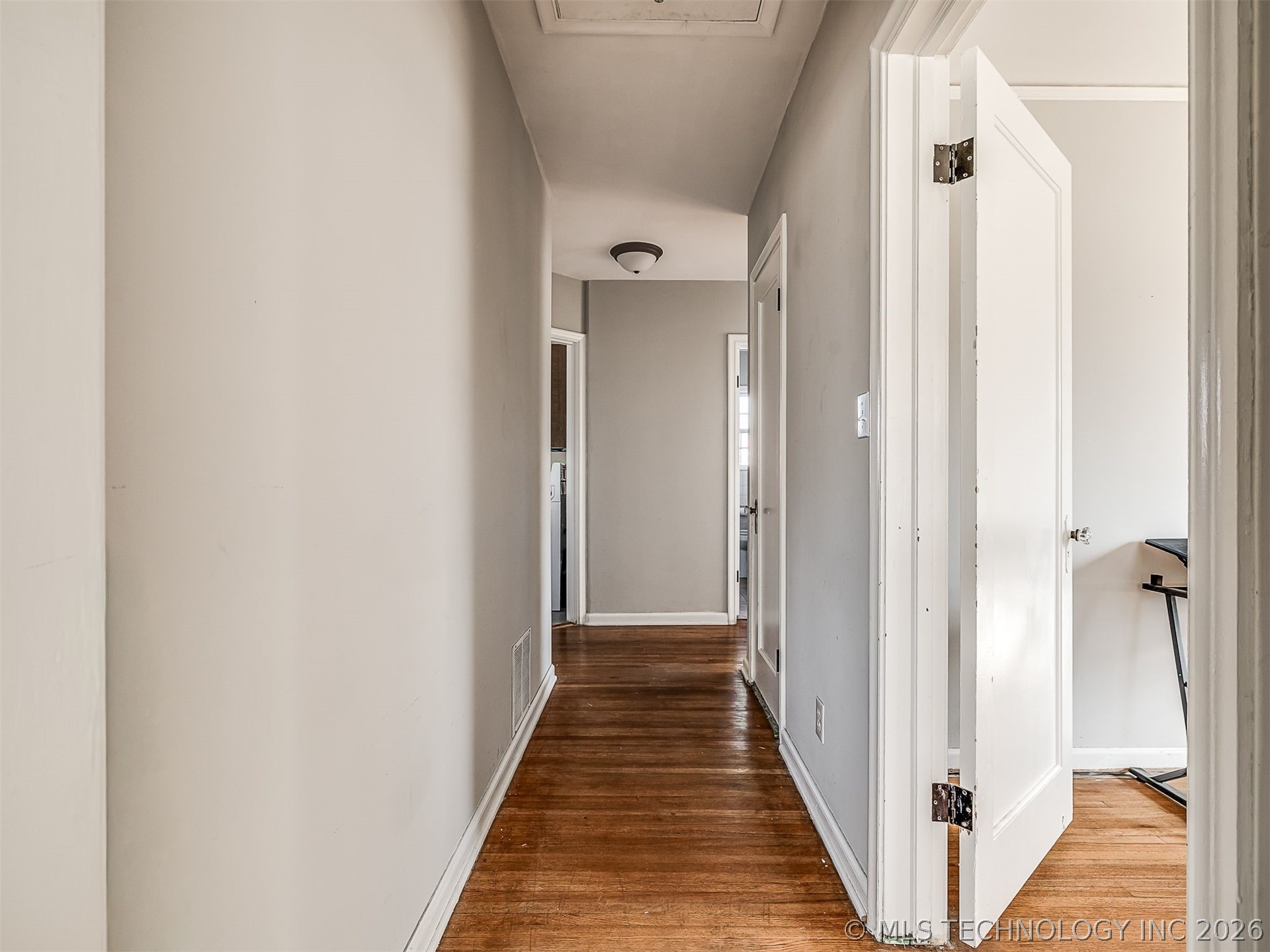 3923 E 11th Place Property Photo 30