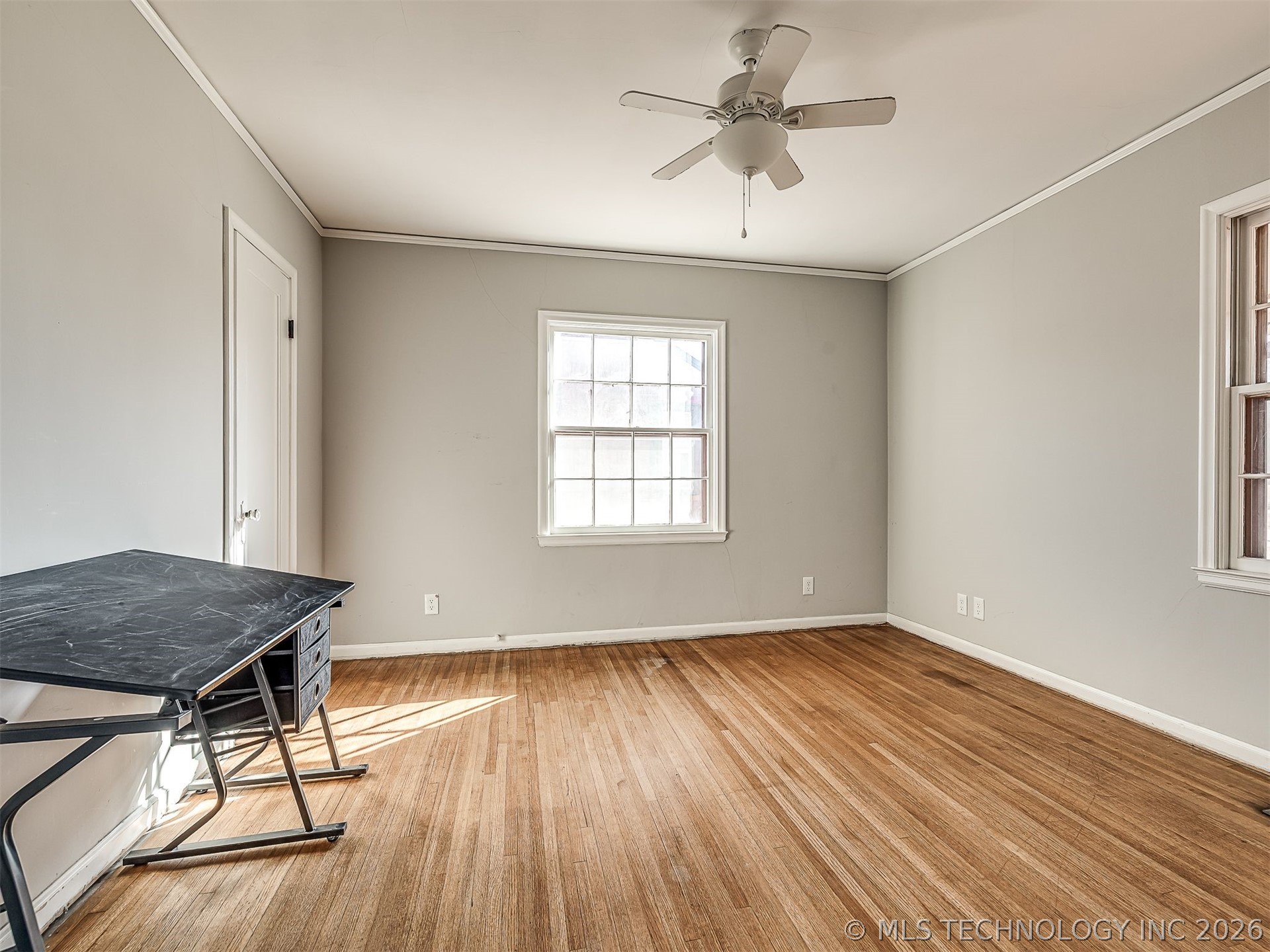 3923 E 11th Place Property Photo 32