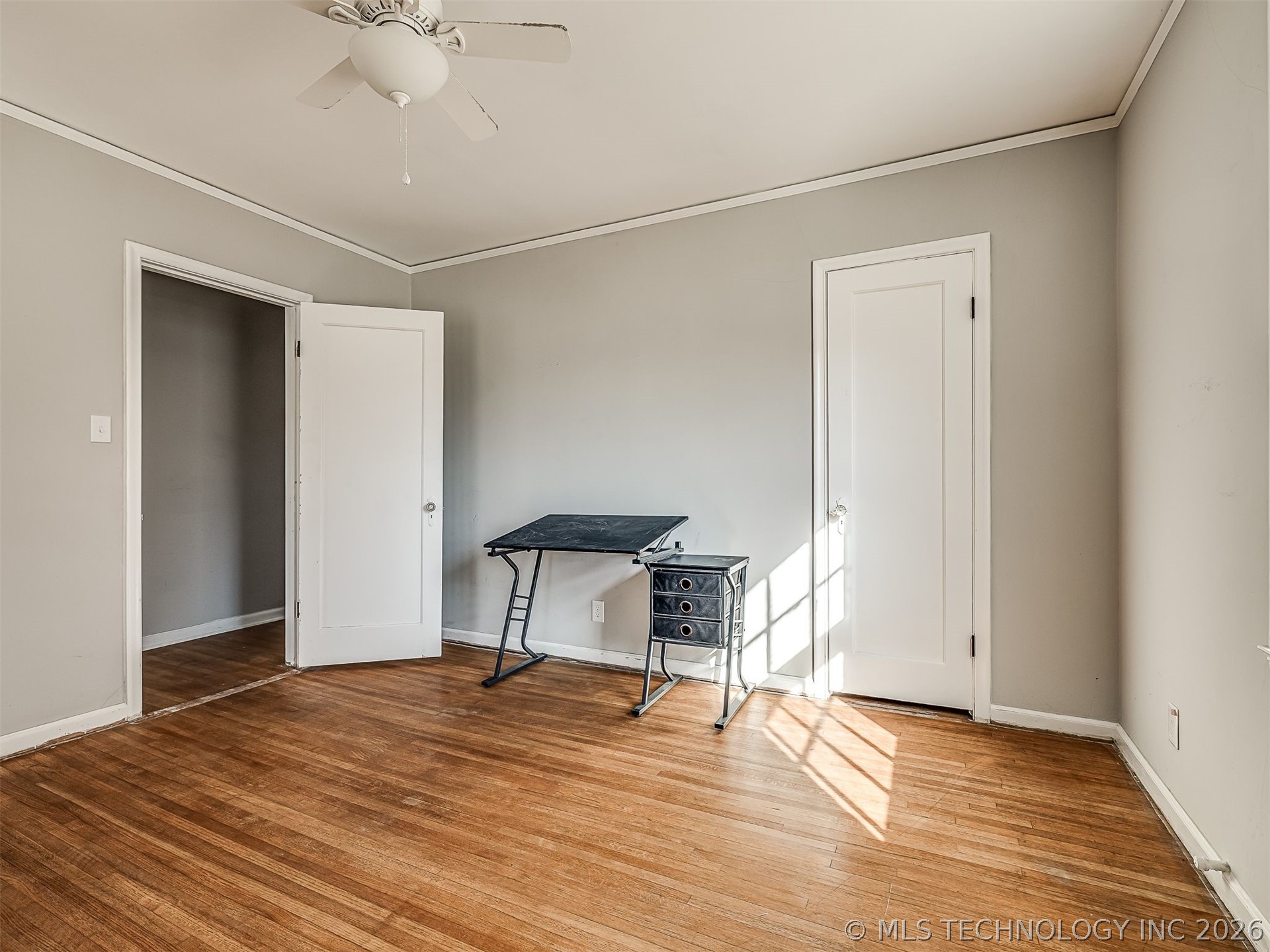 3923 E 11th Place Property Photo 33