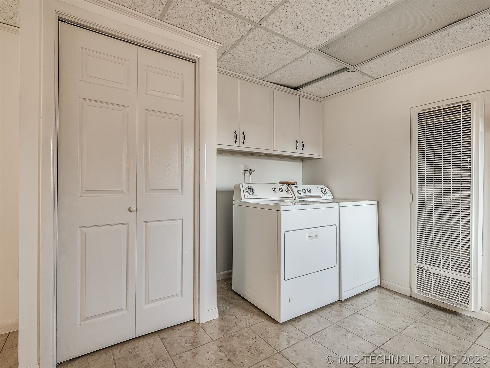 3923 E 11th Place Property Photo 45