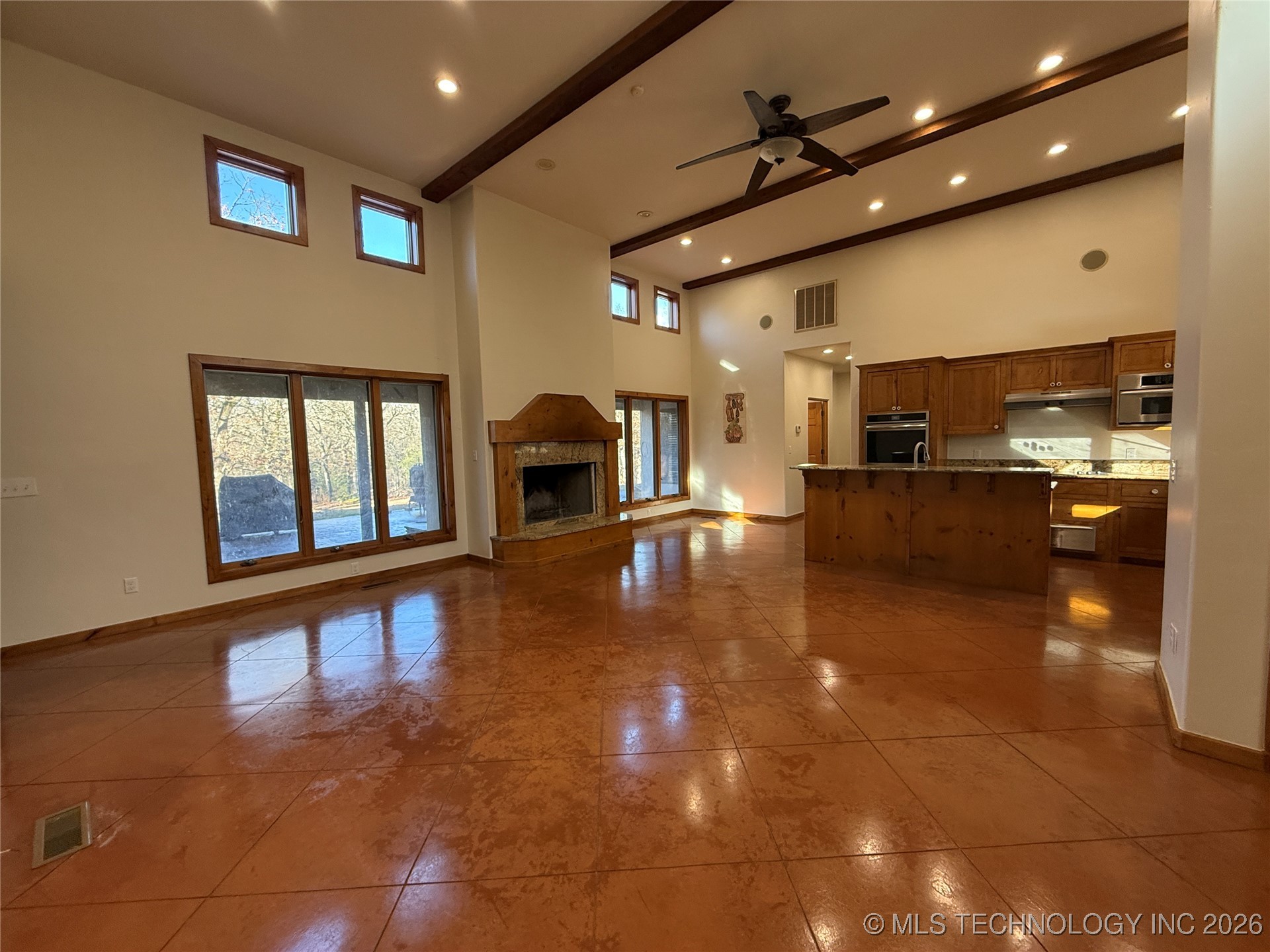 1001 N 64th Street West Property Photo 3