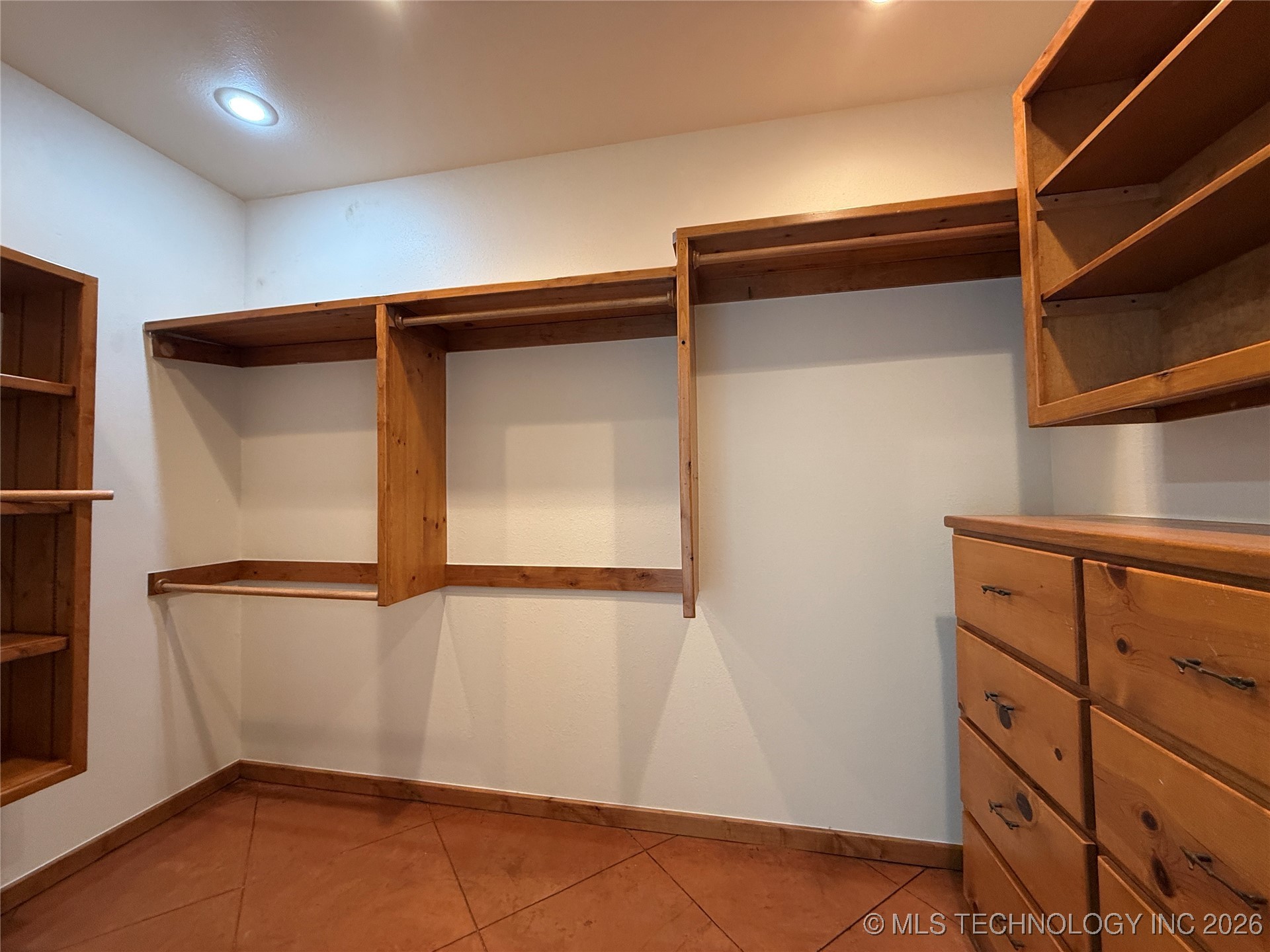 1001 N 64th Street West Property Photo 8