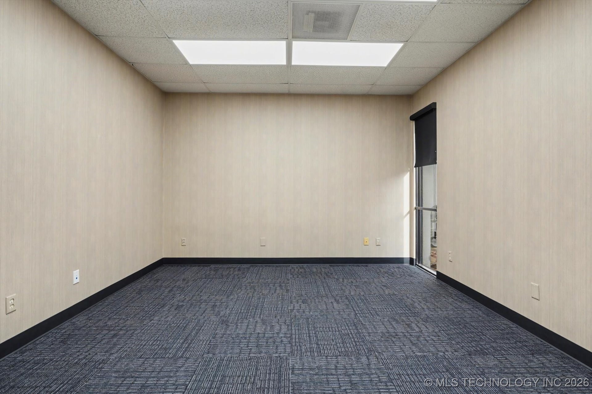 3103 S Juniper Avenue Property Photo 29