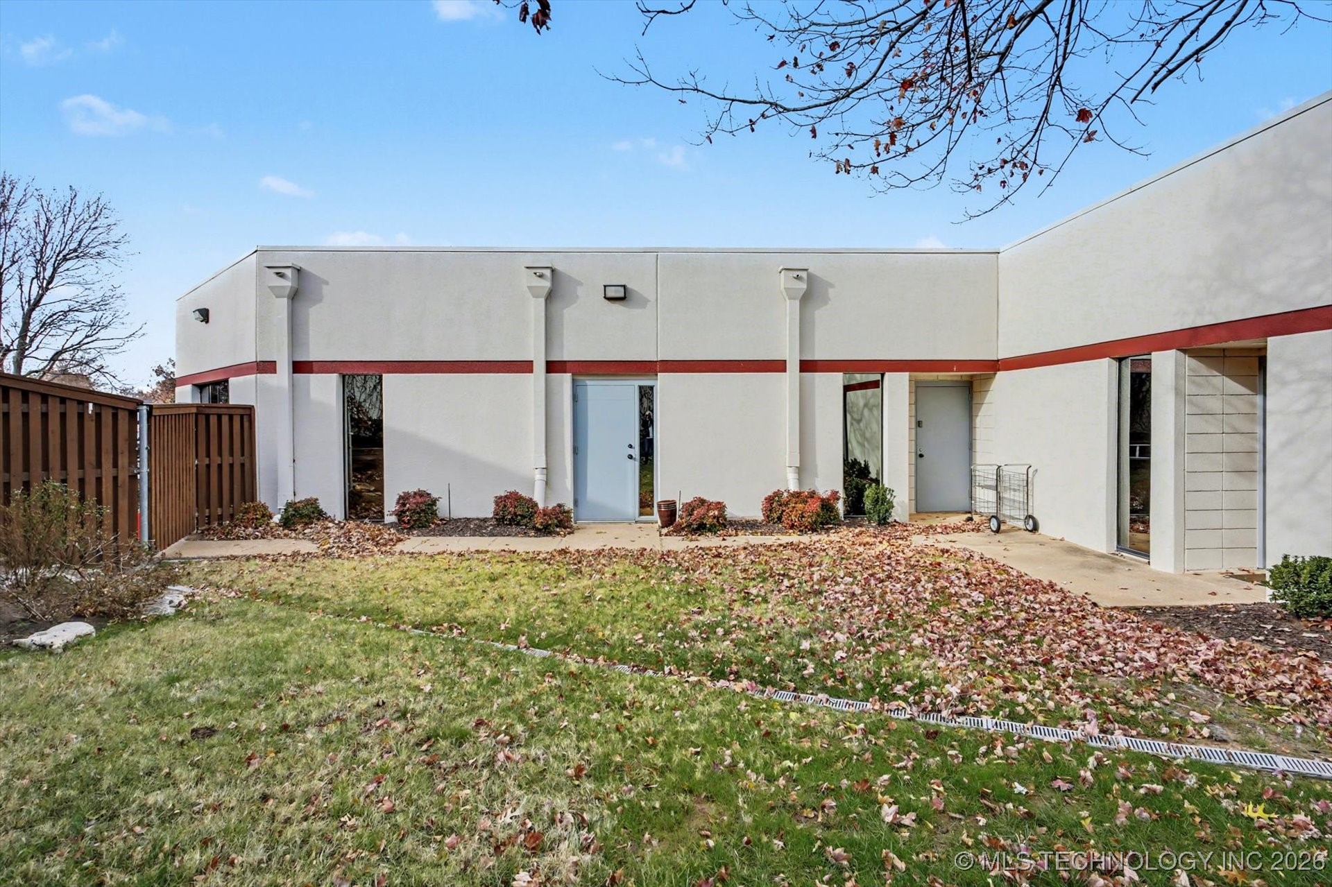 3103 S Juniper Avenue Property Photo 30