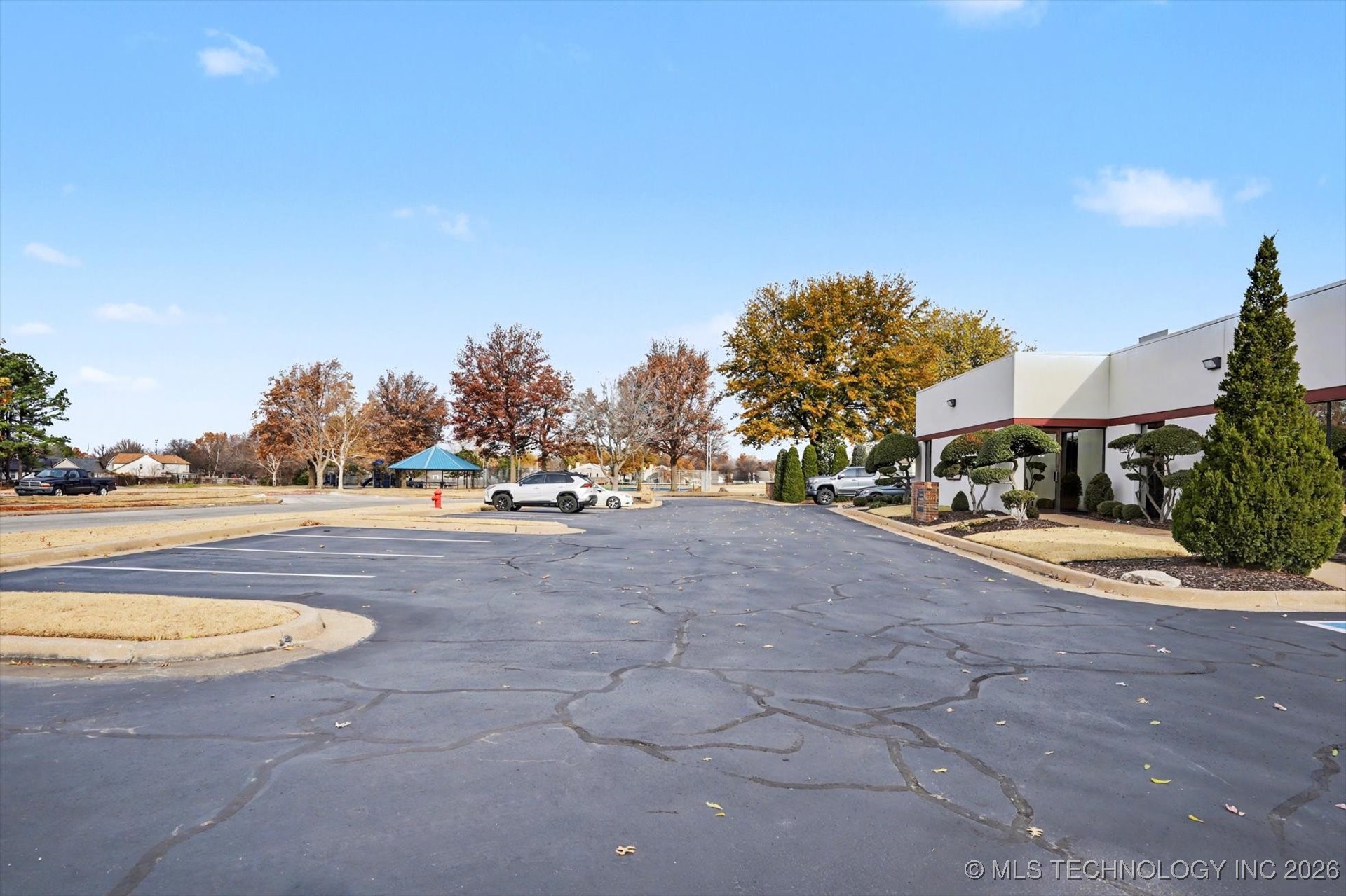 3103 S Juniper Avenue Property Photo 33