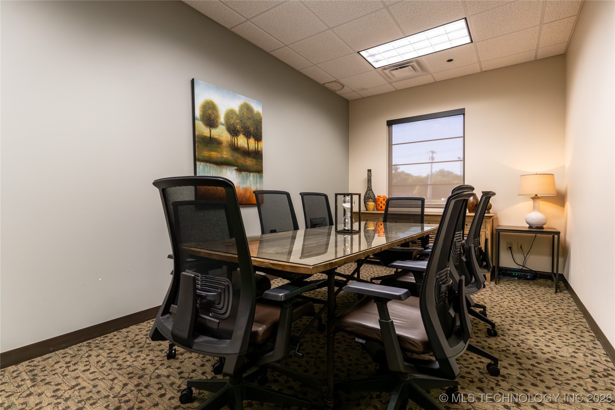 8126 S Mingo Road Property Photo 5