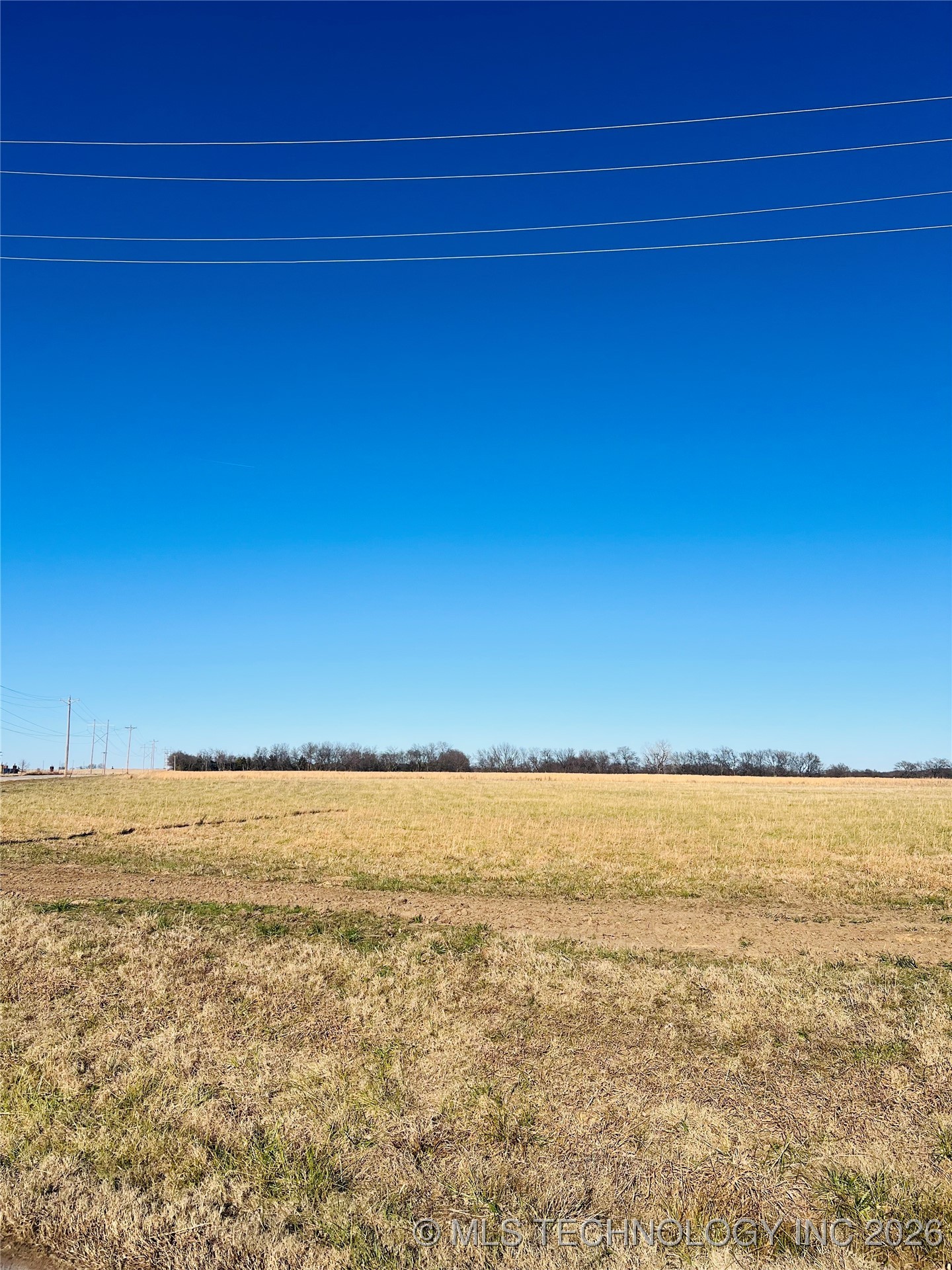 S Elwood Avenue Property Photo 4