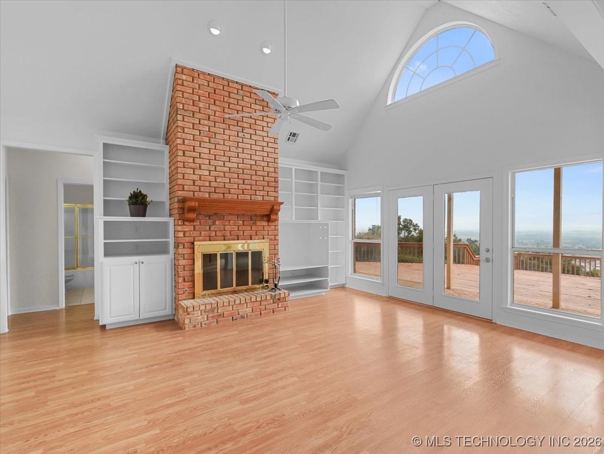 100 Winters Way Property Photo 10