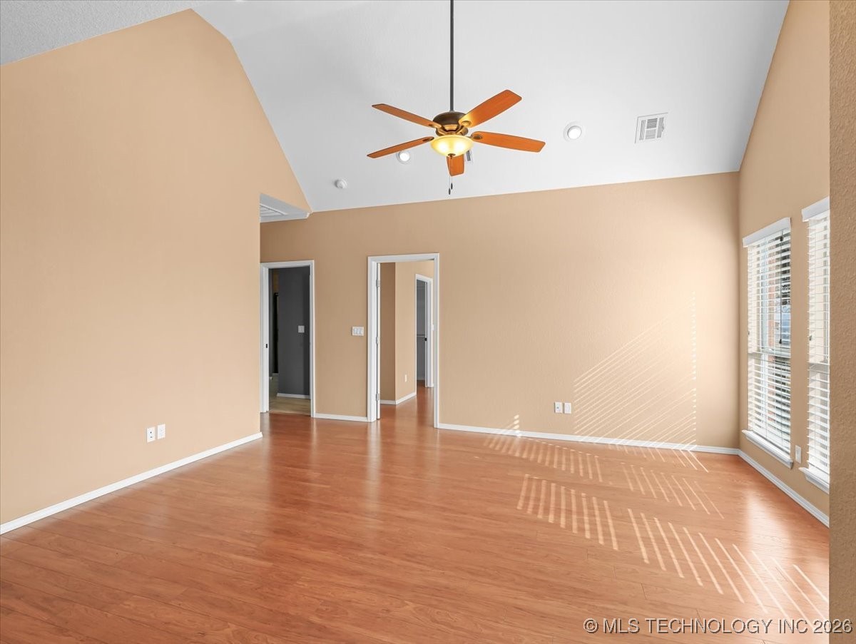 100 Winters Way Property Photo 40