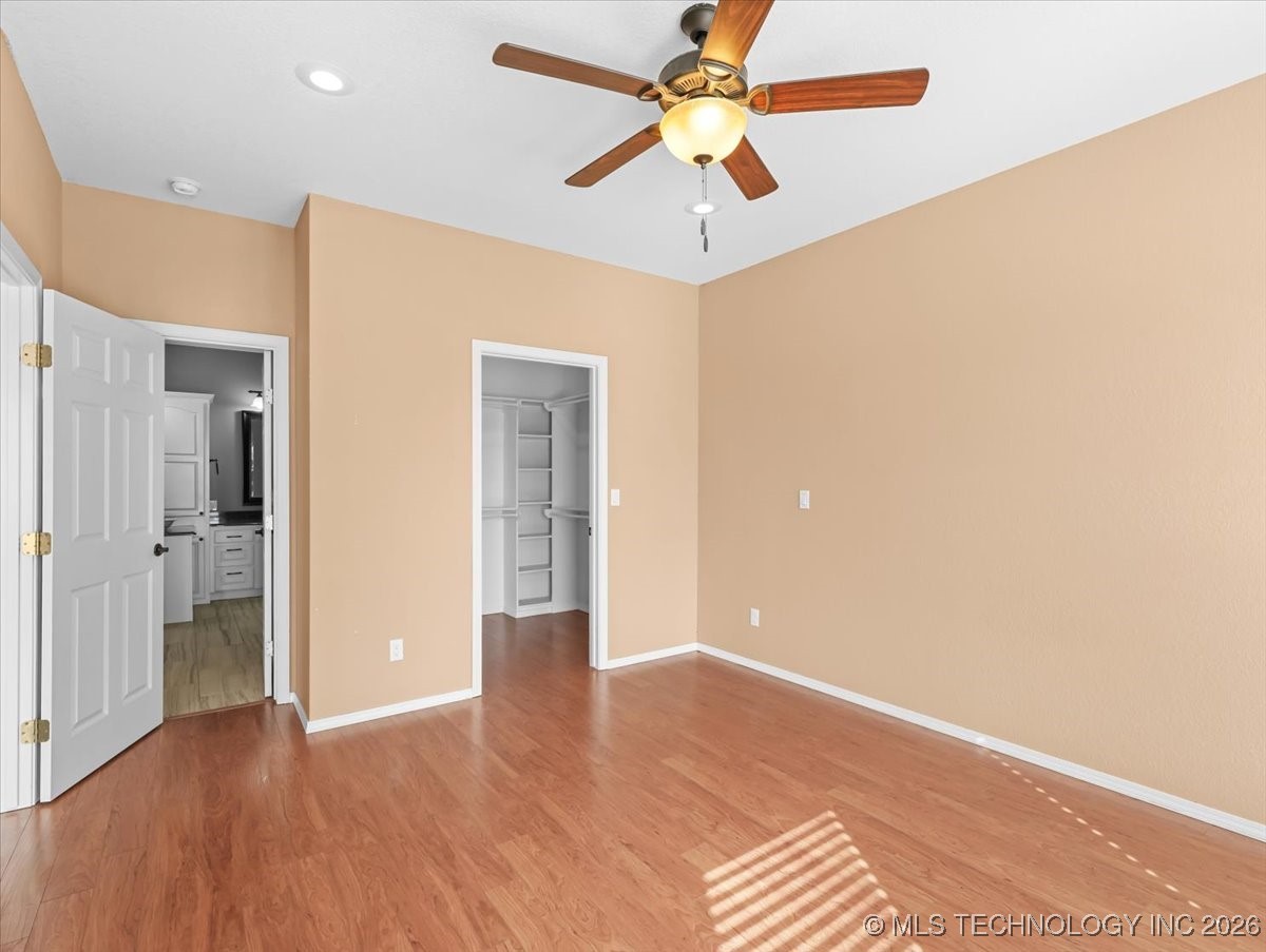 100 Winters Way Property Photo 47