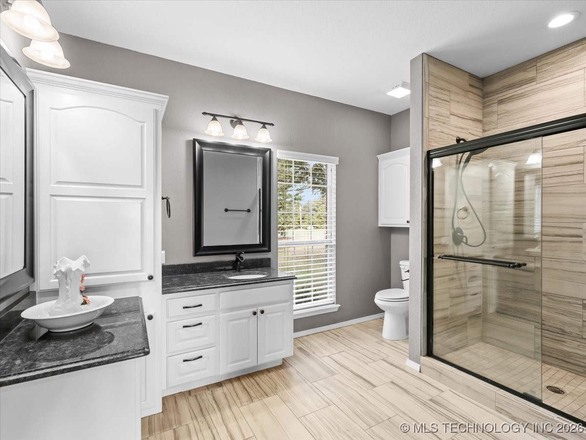 100 Winters Way Property Photo 50