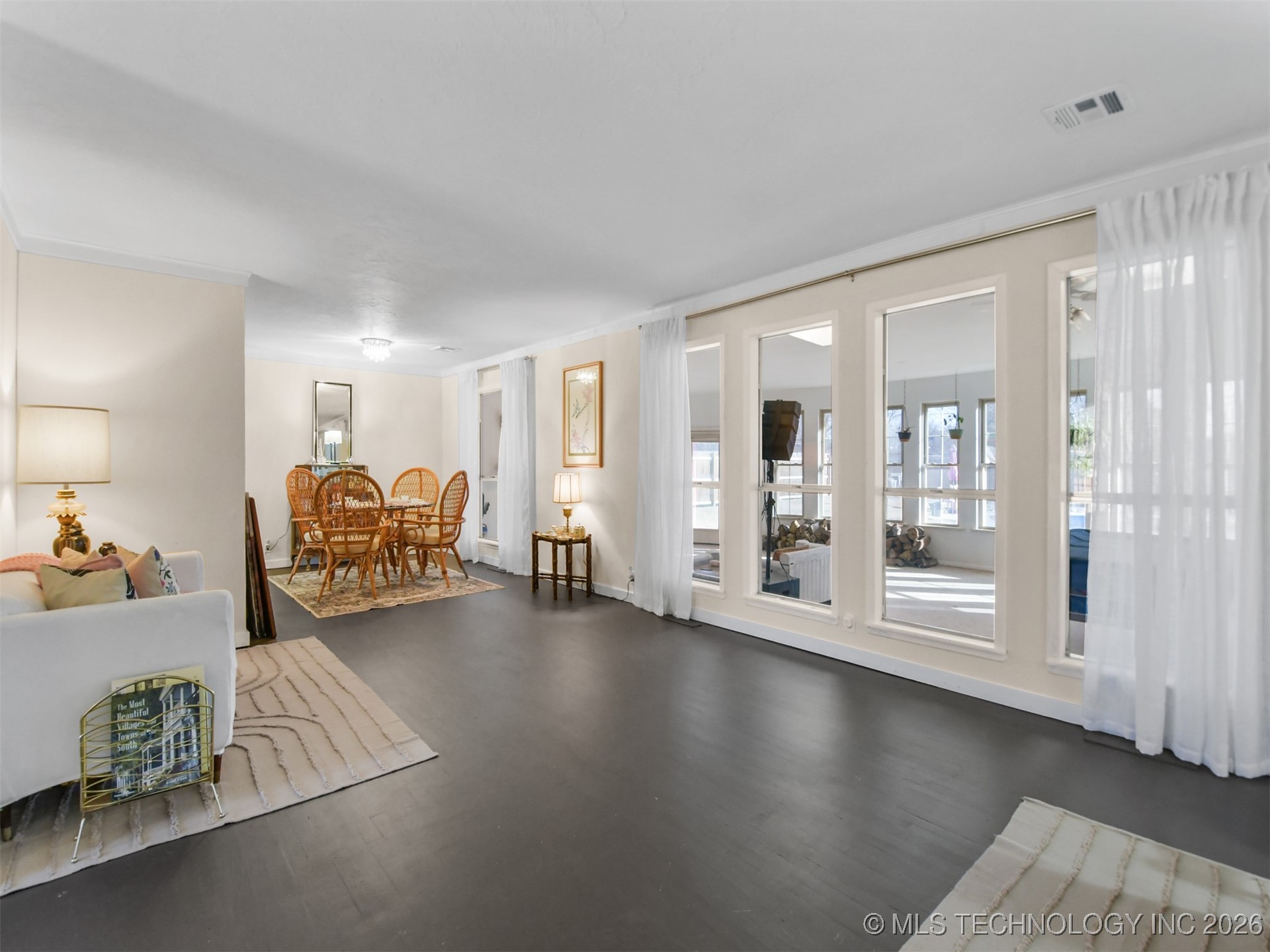 251 Dogwood Property Photo 3