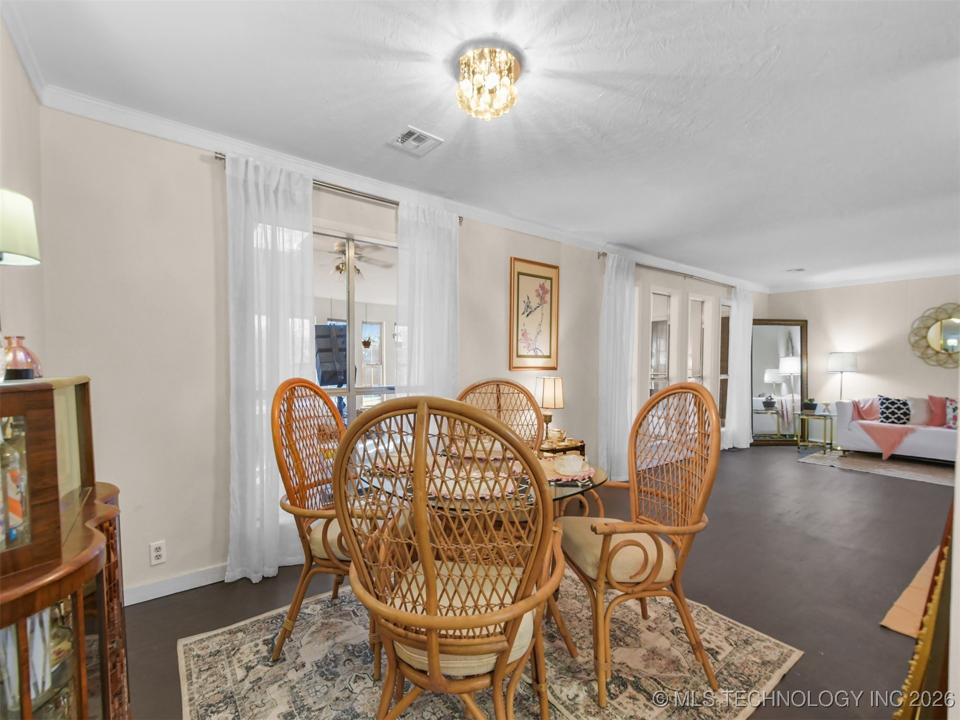 251 Dogwood Property Photo 4