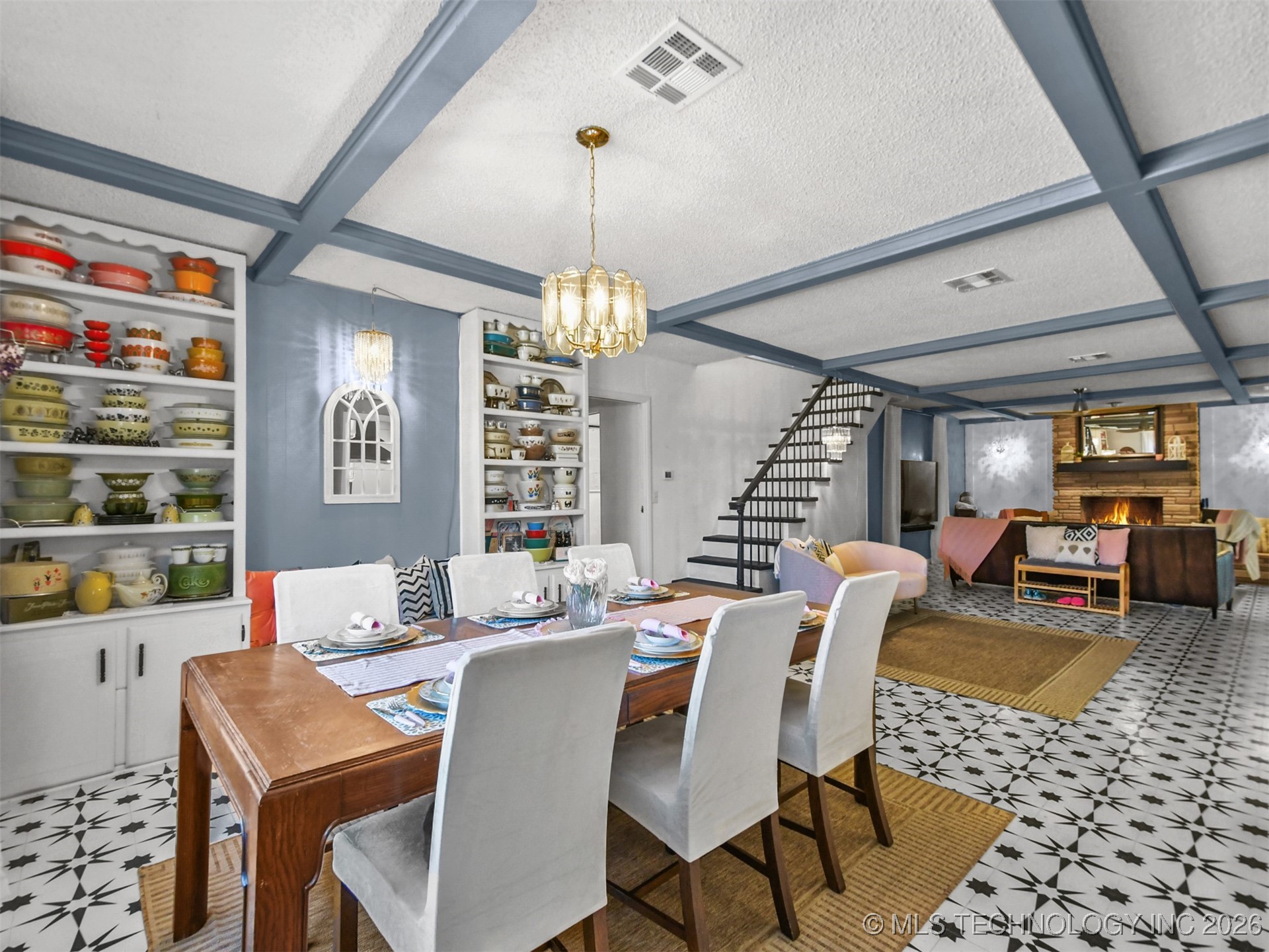 251 Dogwood Property Photo 8