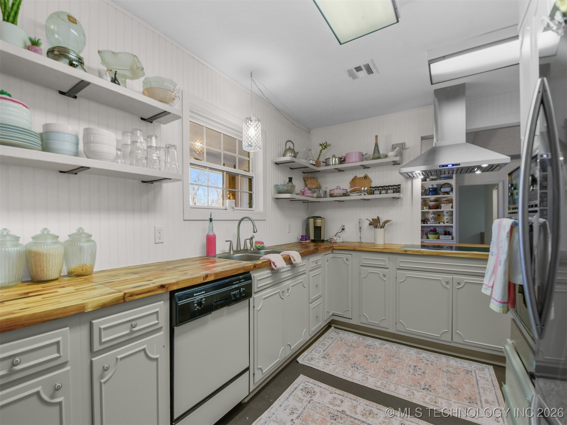 251 Dogwood Property Photo 12